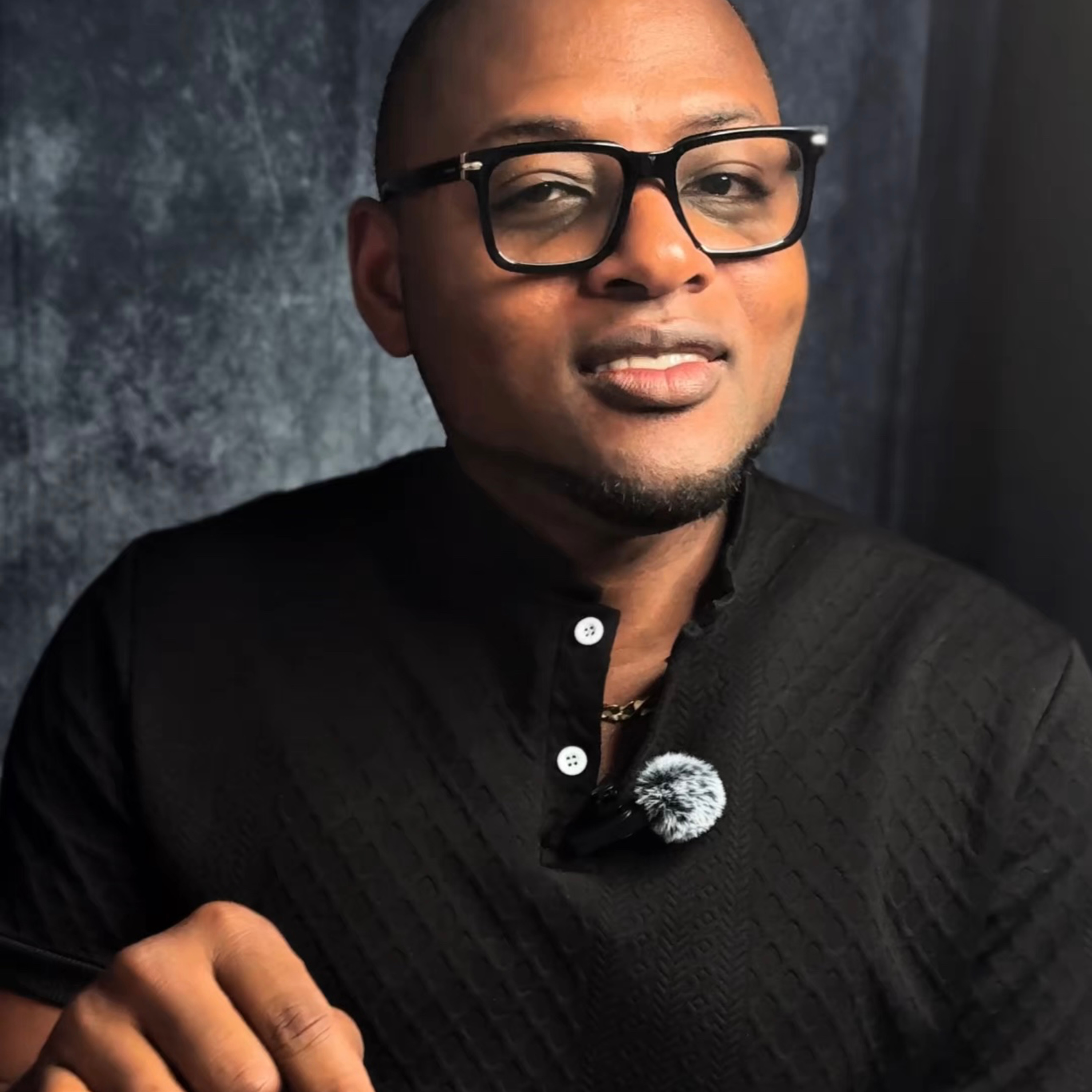 Portrait 10/10 - Stage2424.com - Créativité et Inspiration.