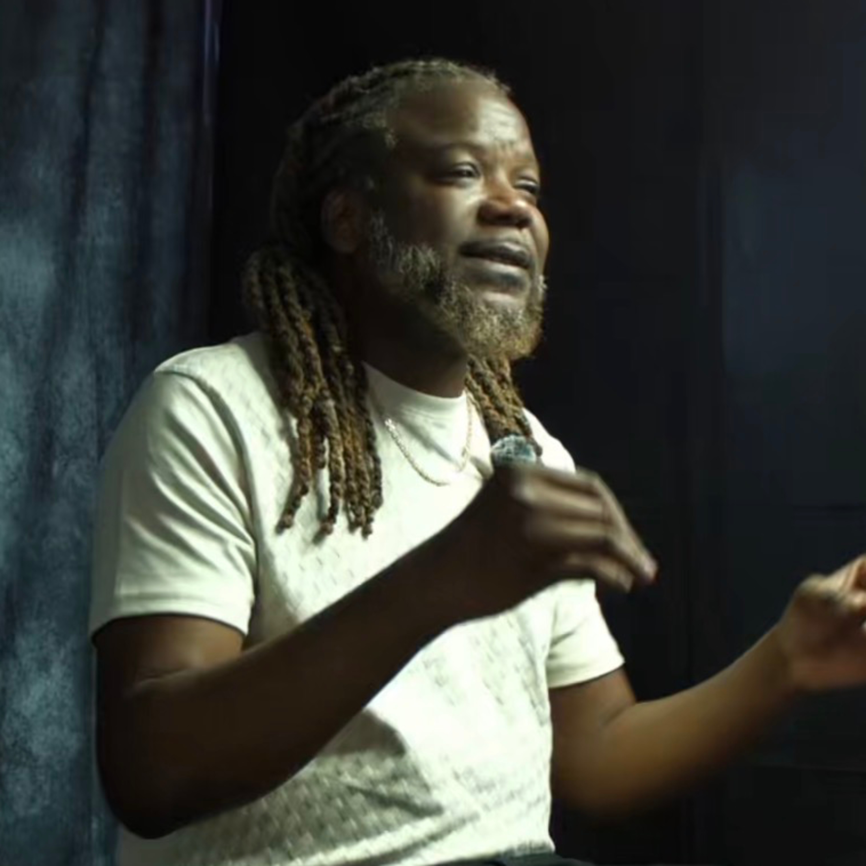 Portrait 10/10 - Stage2424.com - Créativité et Inspiration.