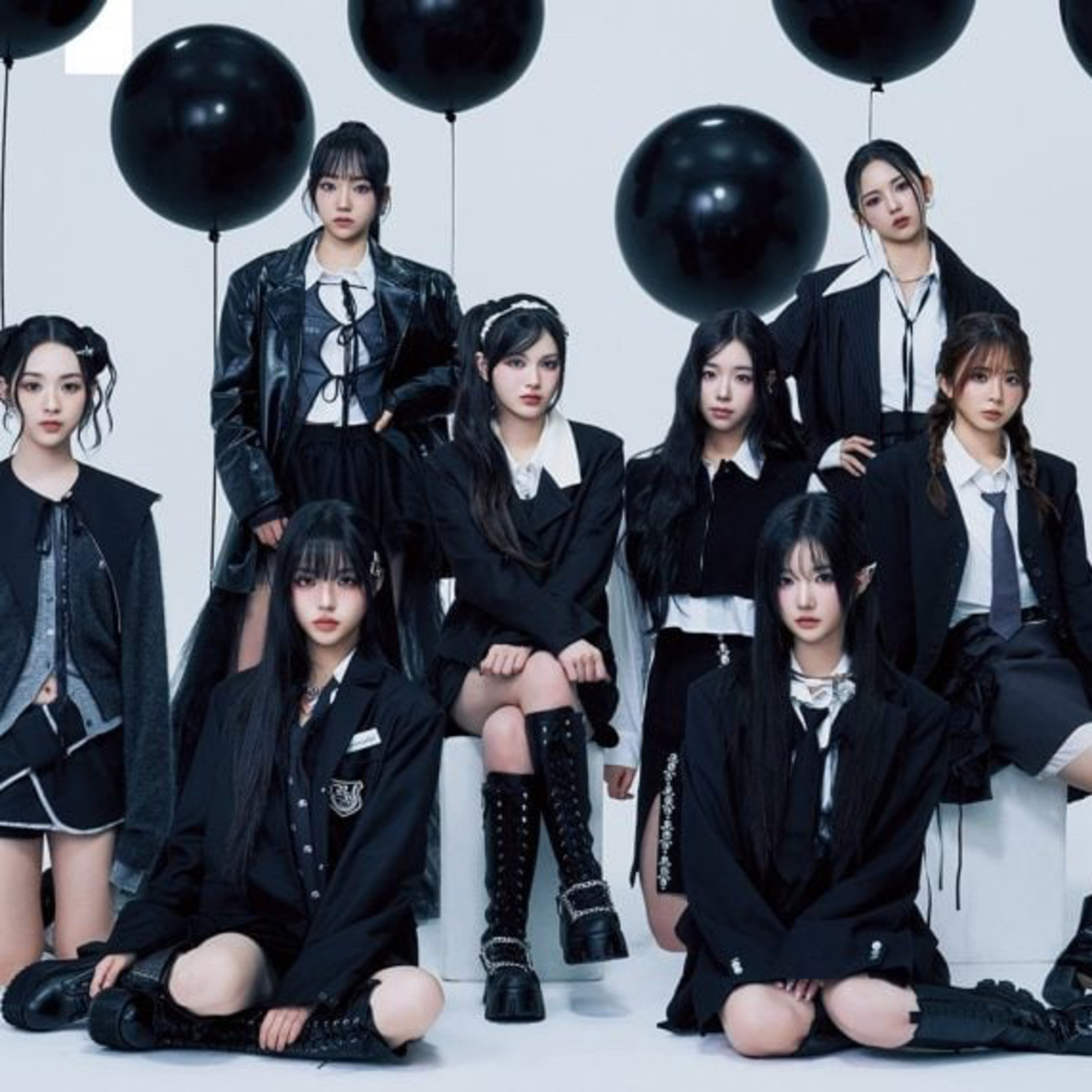 Tomorrow article is triples Kpop girl band