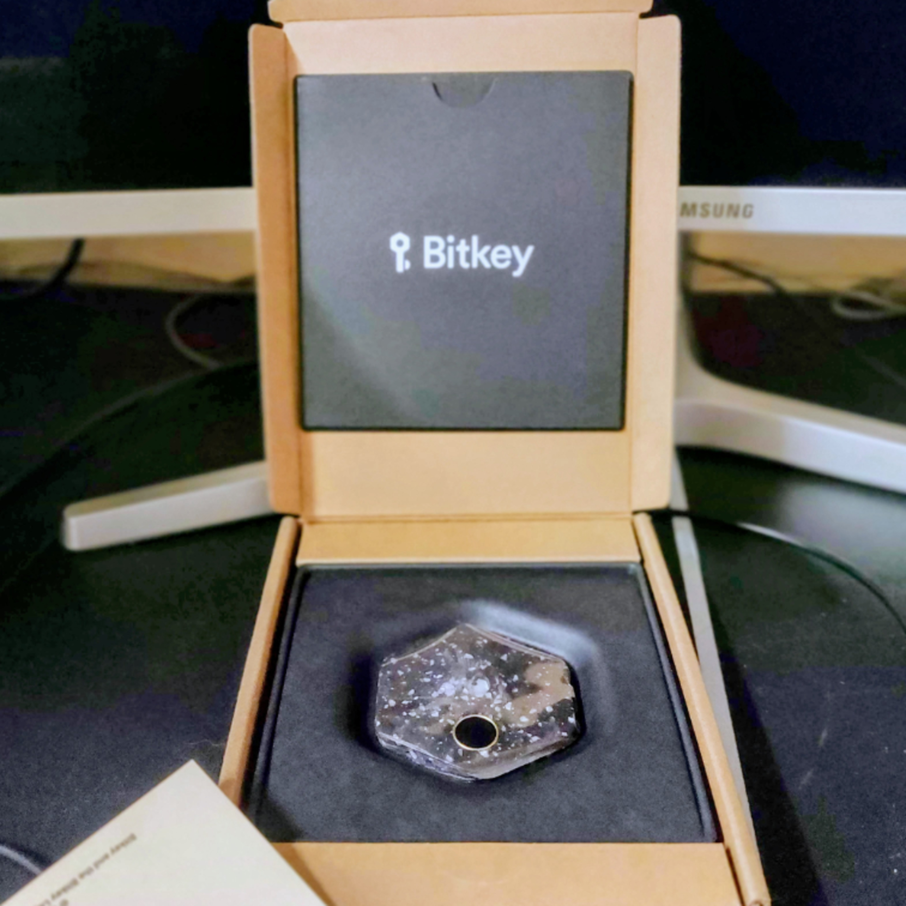 bitKey : a Bitcoin wallet for normies