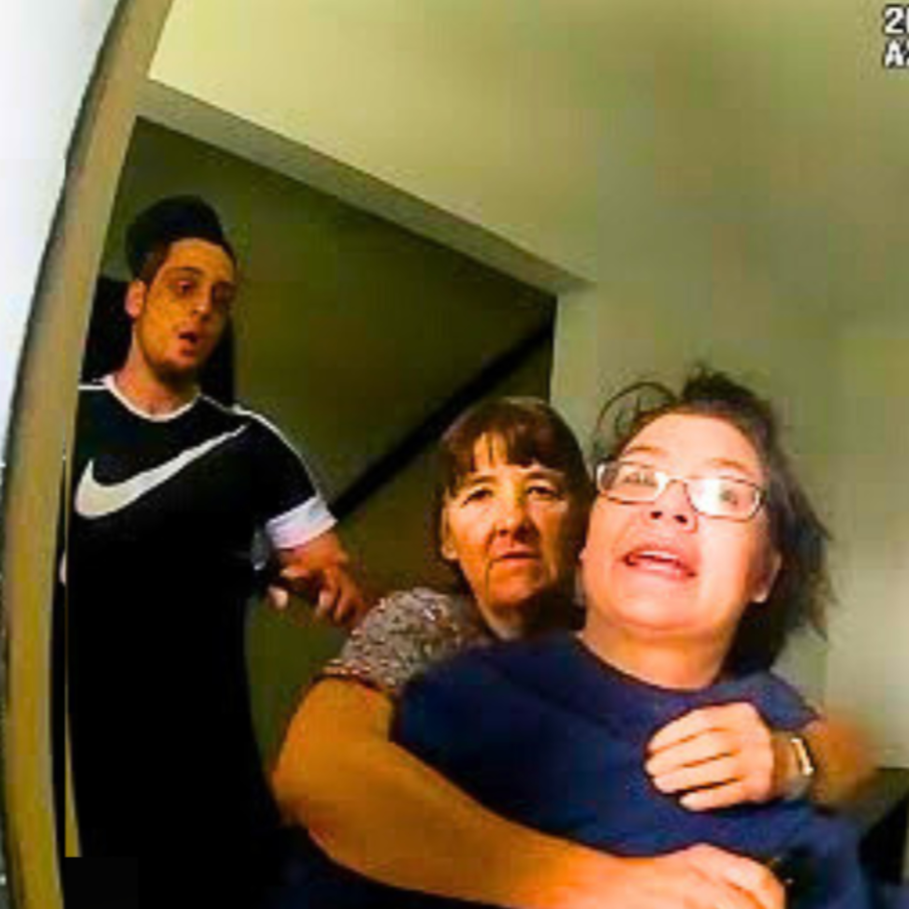 Entitled Boyfriend Beater Thinks She Can Hit Cops Without Consequences