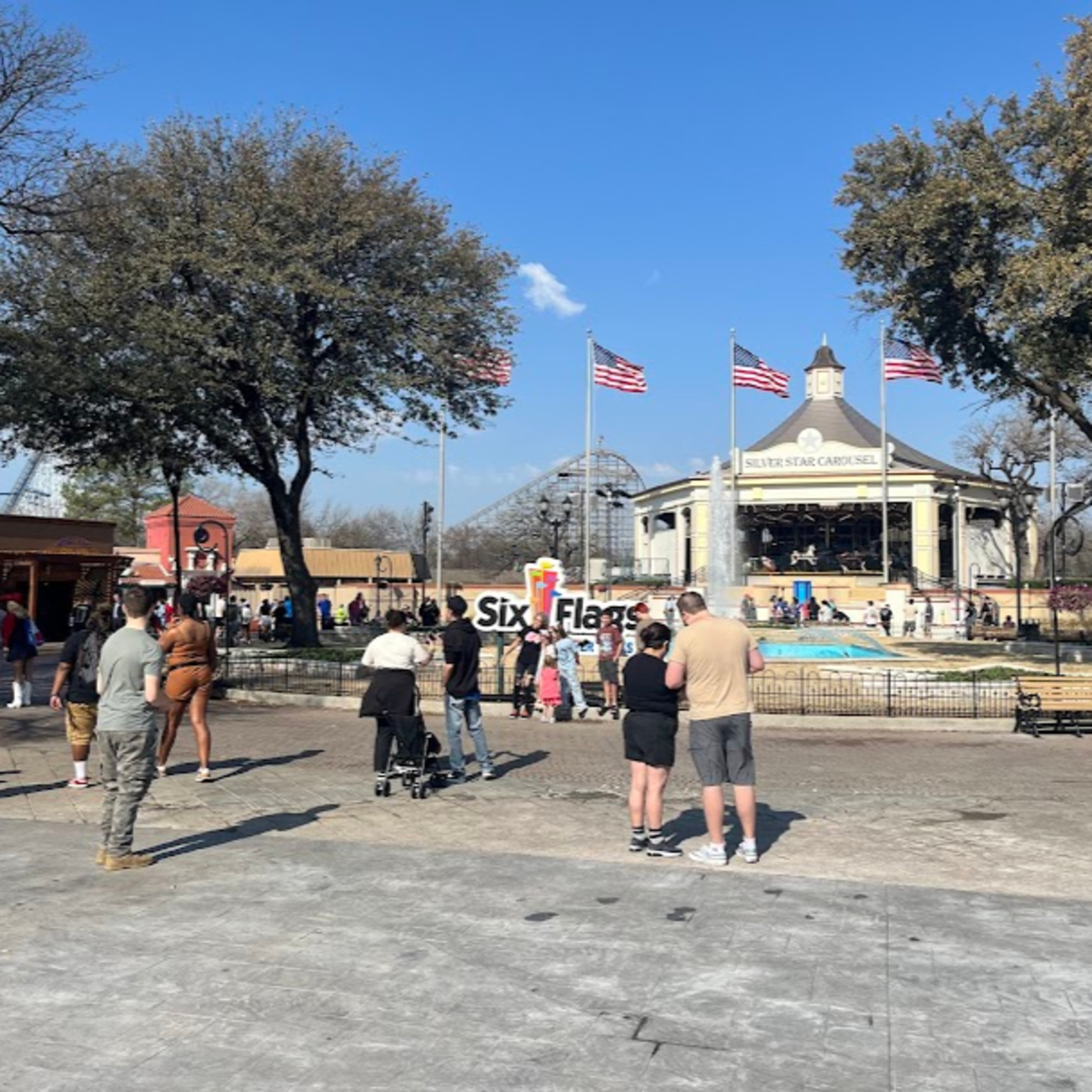Six Flags Over Texas opens for its 65th season episode artwork