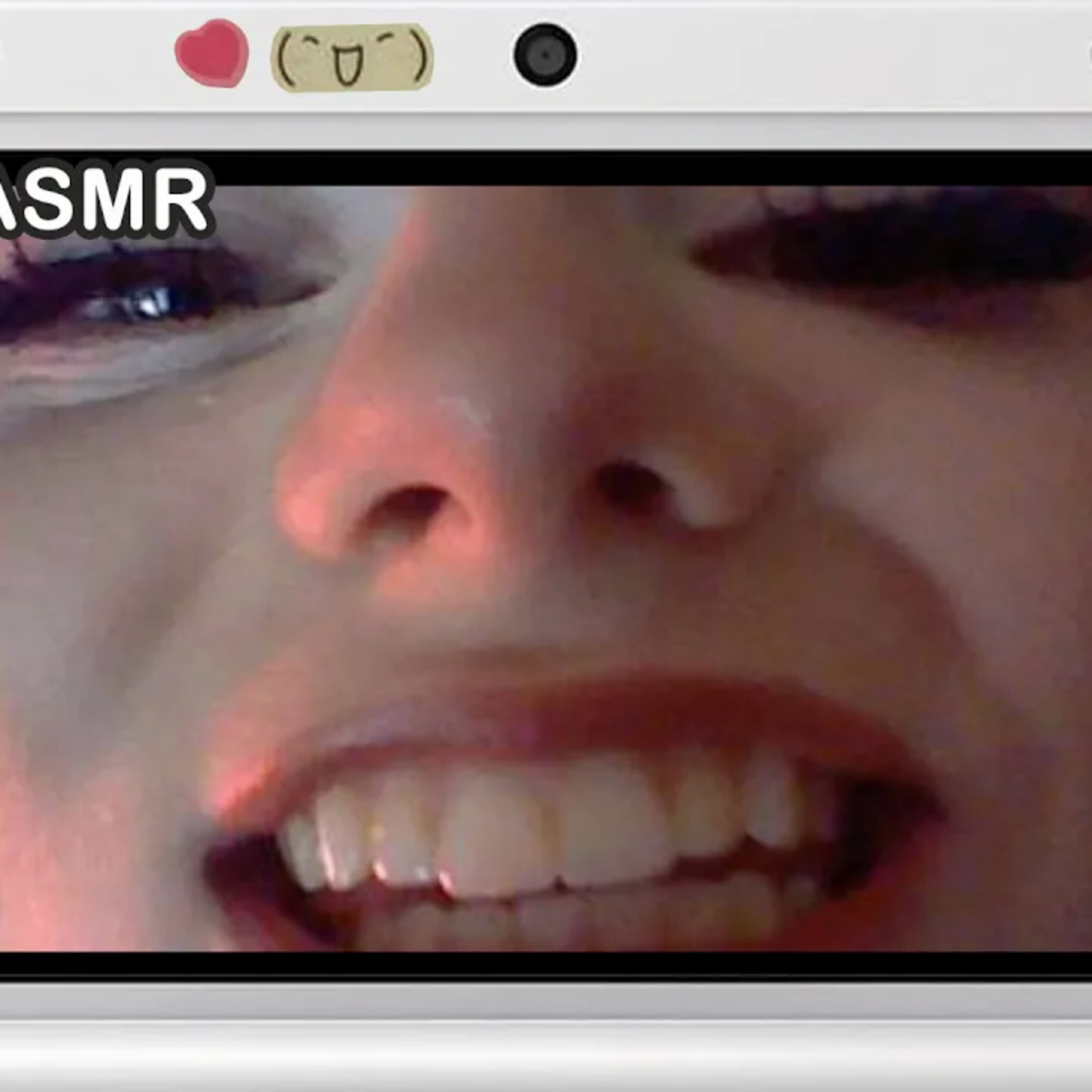 ASMR on my 3DS (lofi, low quality)