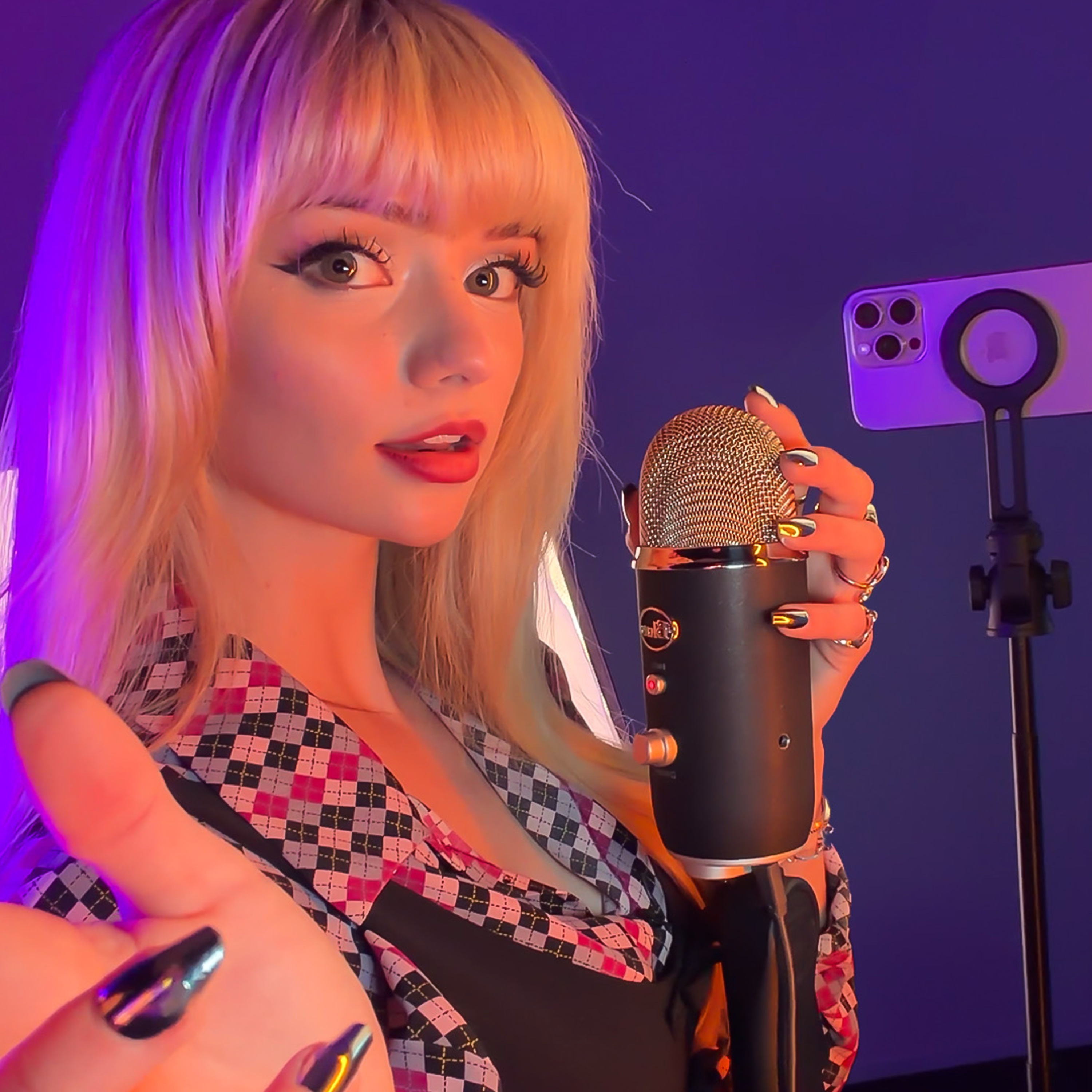 ASMR film with me :-)