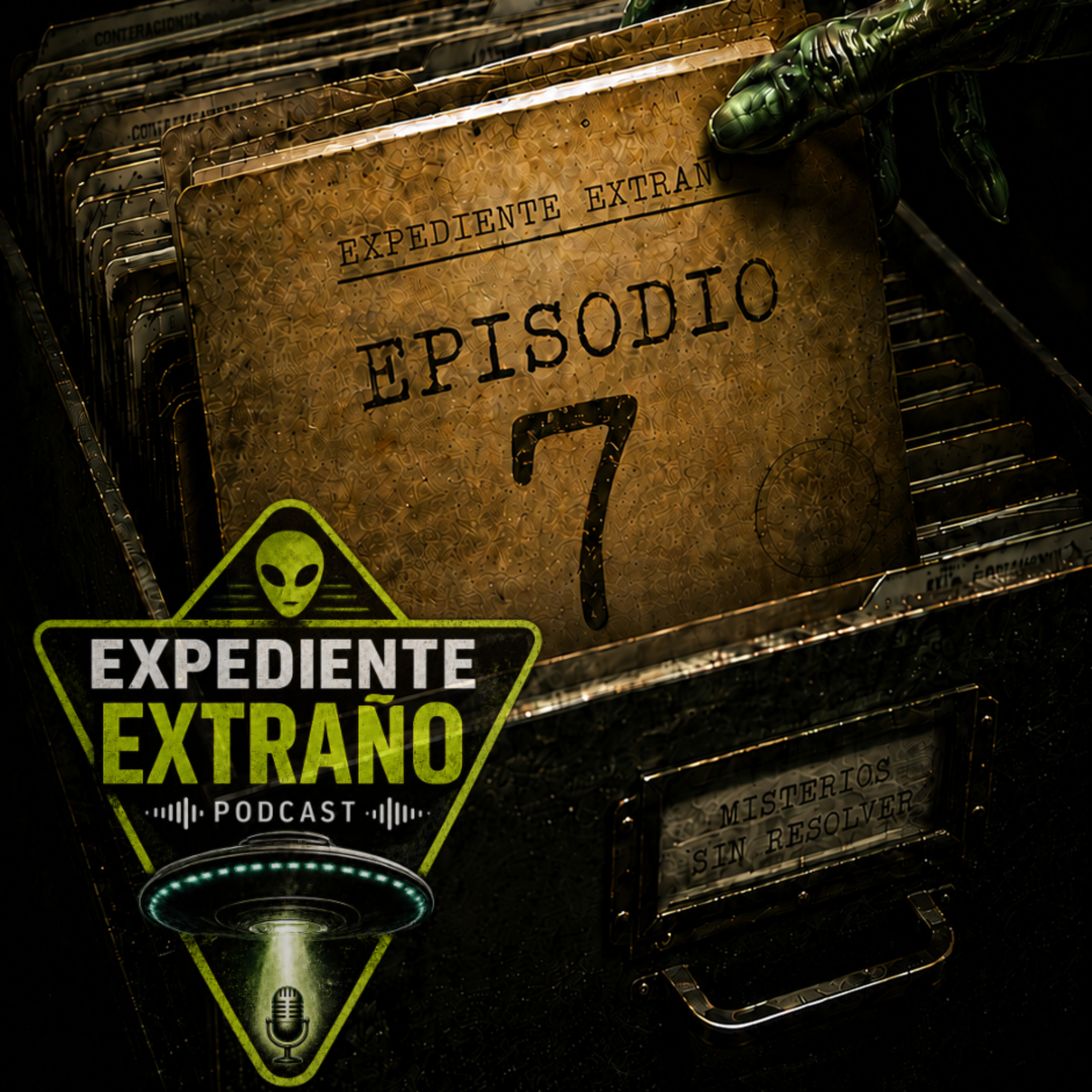 Portada de Expediente Extraño