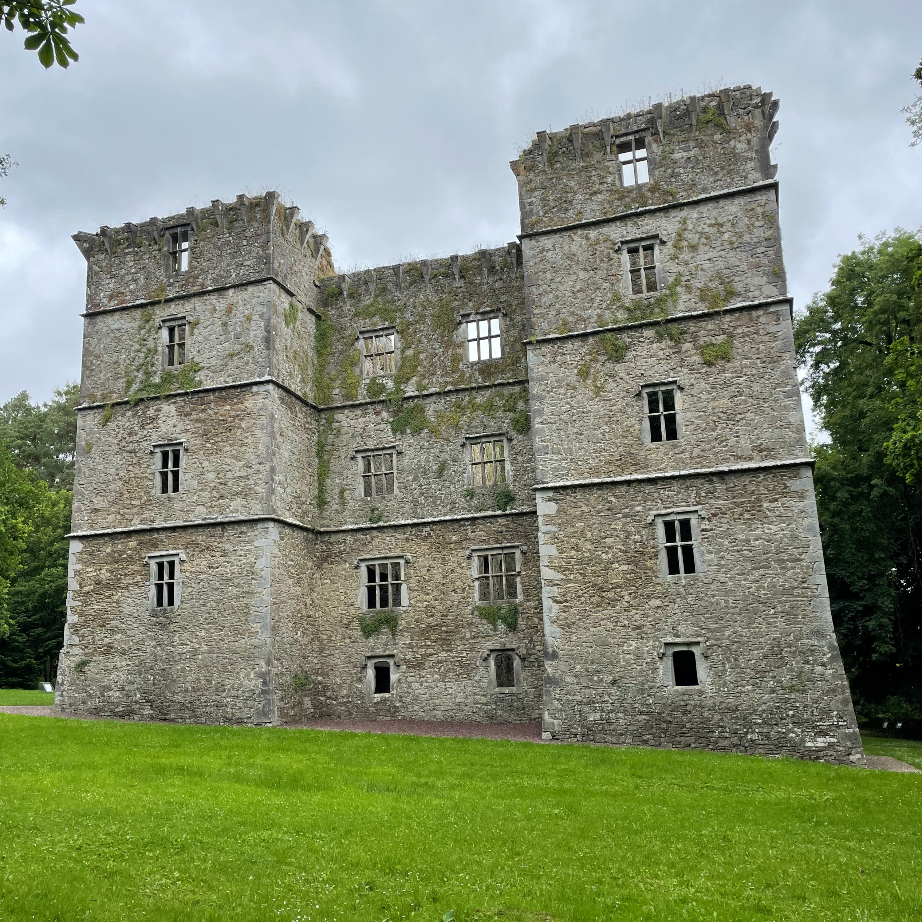 Castles in Ireland episode artwork