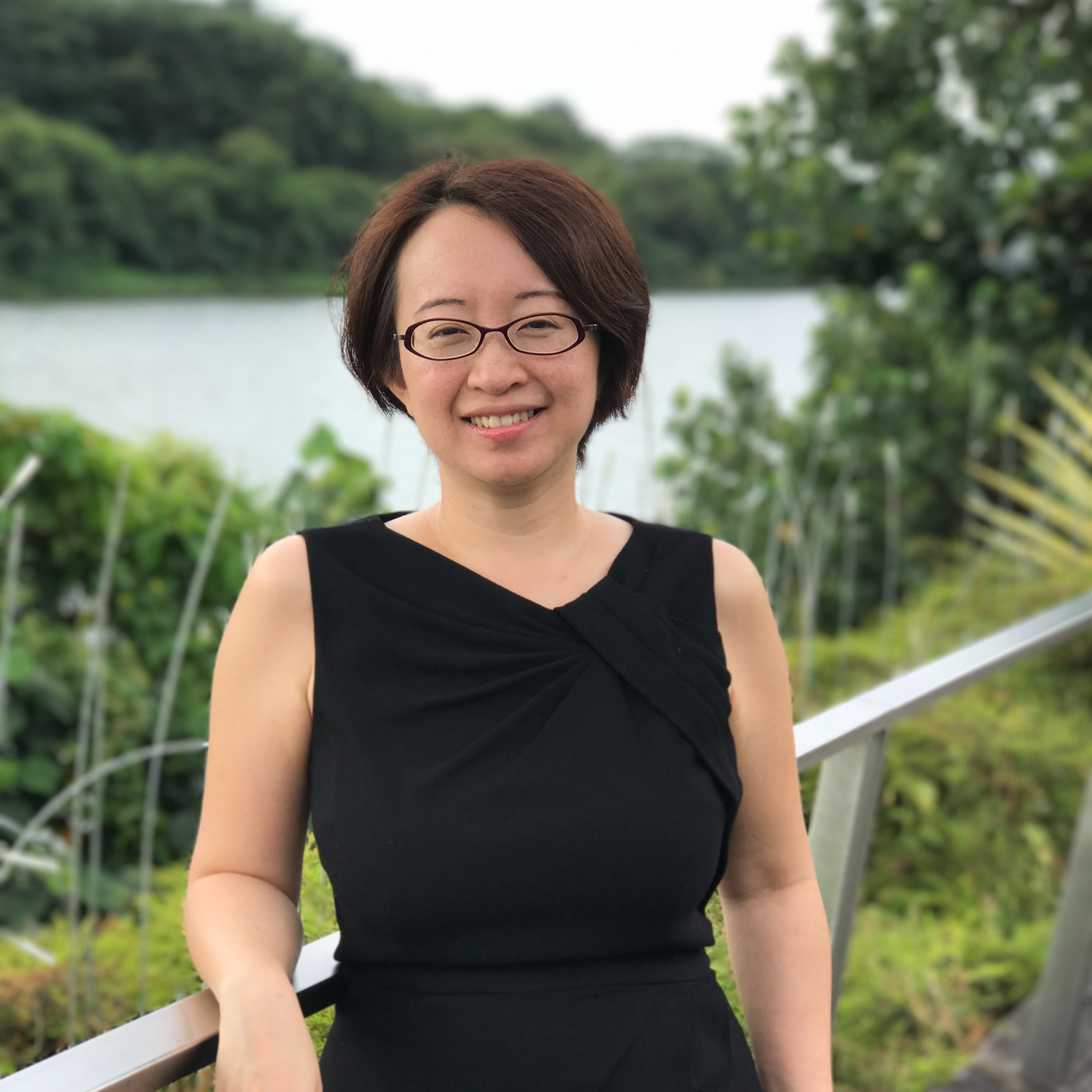 How to Scale Global Teams Without an Office through Esevel with Deng Yuying How to Scale Global Teams Without an Office through Esevel with Deng Yuying