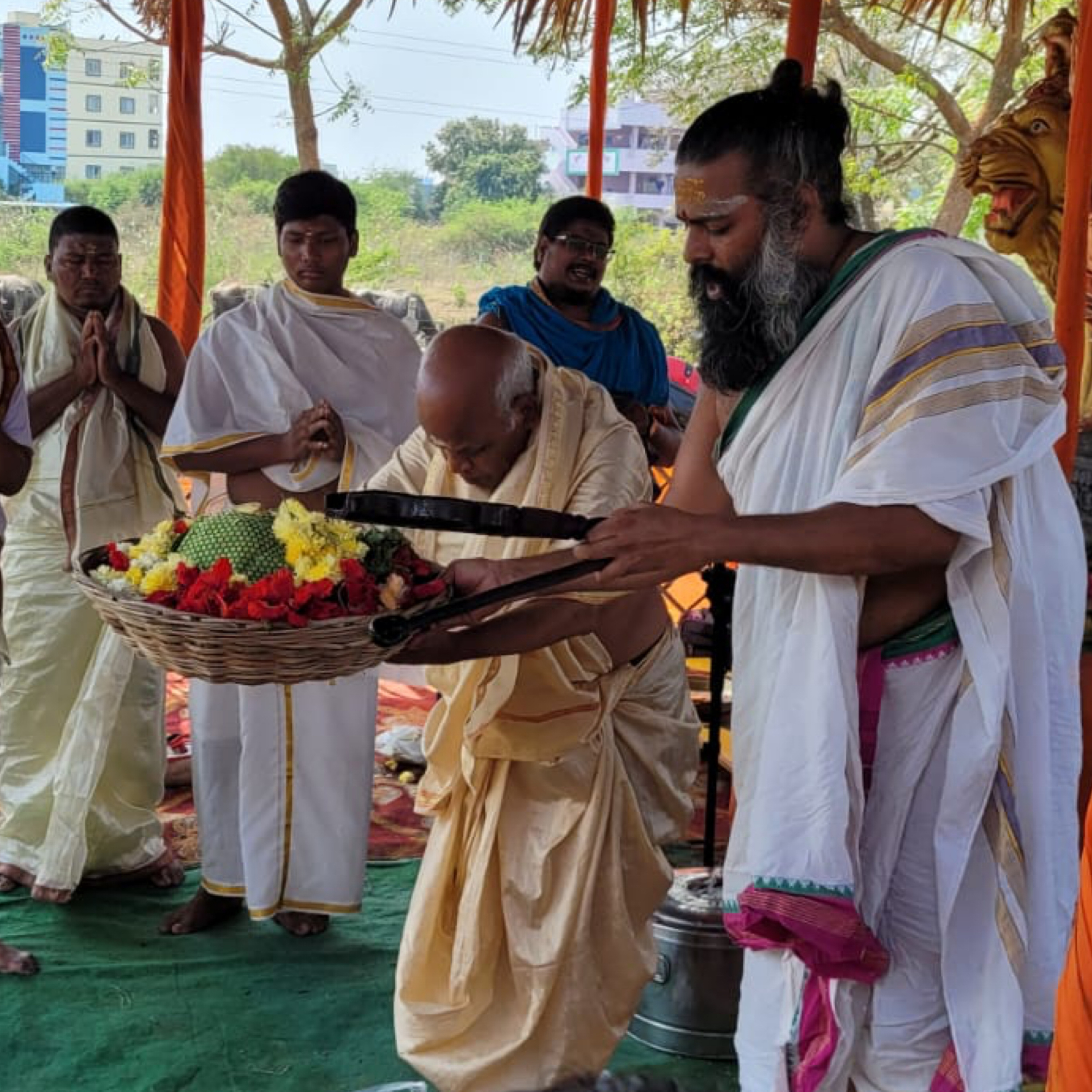 EP 93:హోమాలు యజ్ఞాల్లో శాస్త్రీయ దృక్పథం । నెలకోసారి 8 ఏళ్ళుగా కోలమూరులో చండీ హోమం  episode artwork