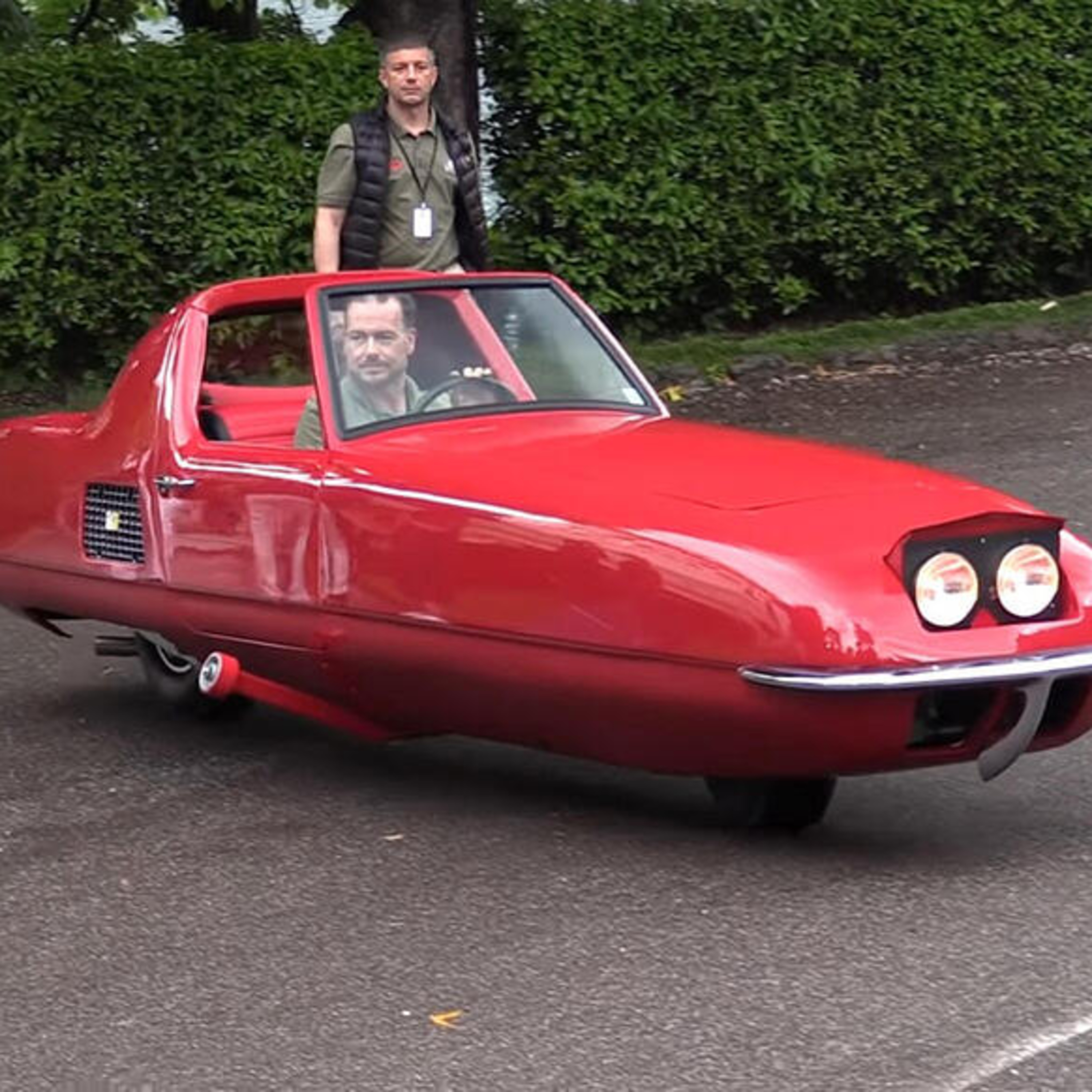 The Gyro-X: Two Wheels, One Gyroscope episode artwork