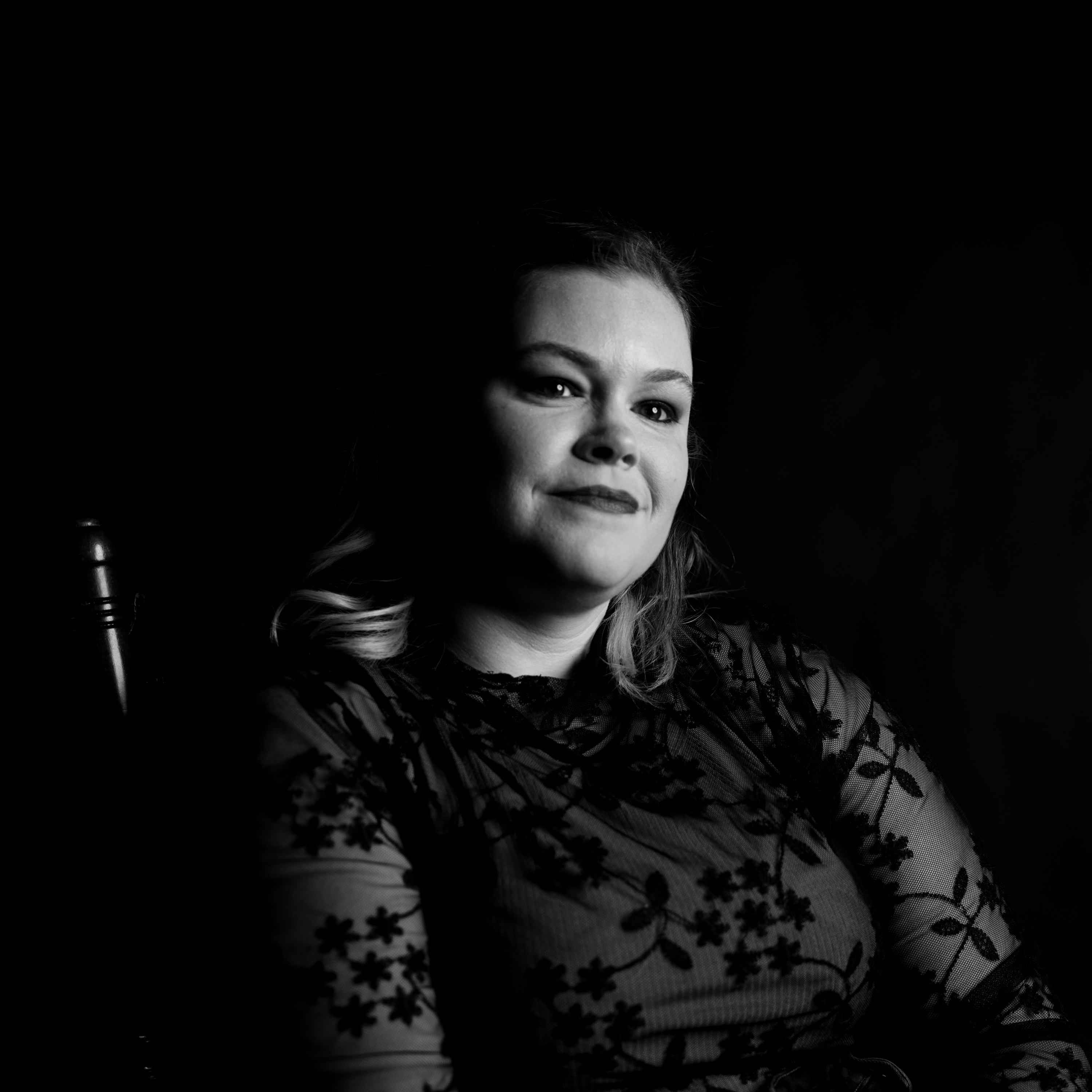 Angelina Funk - Audiobook Voice Actor, Mother, Student, Dreamer  episode artwork