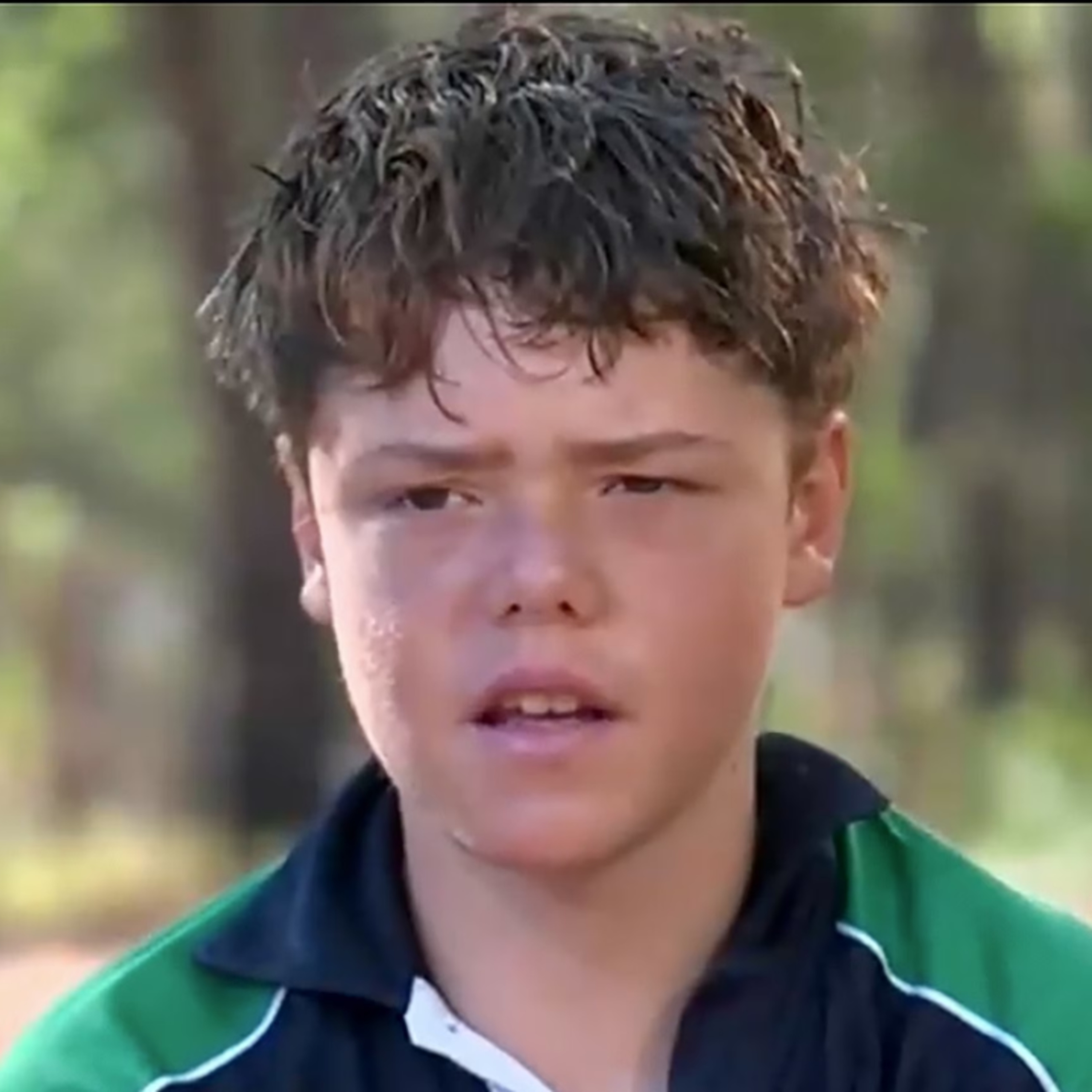 13-Year-Old Superboy Swims 4KM in Ocean to Save Family – The Killer Mentality We Need 🦸‍♂️