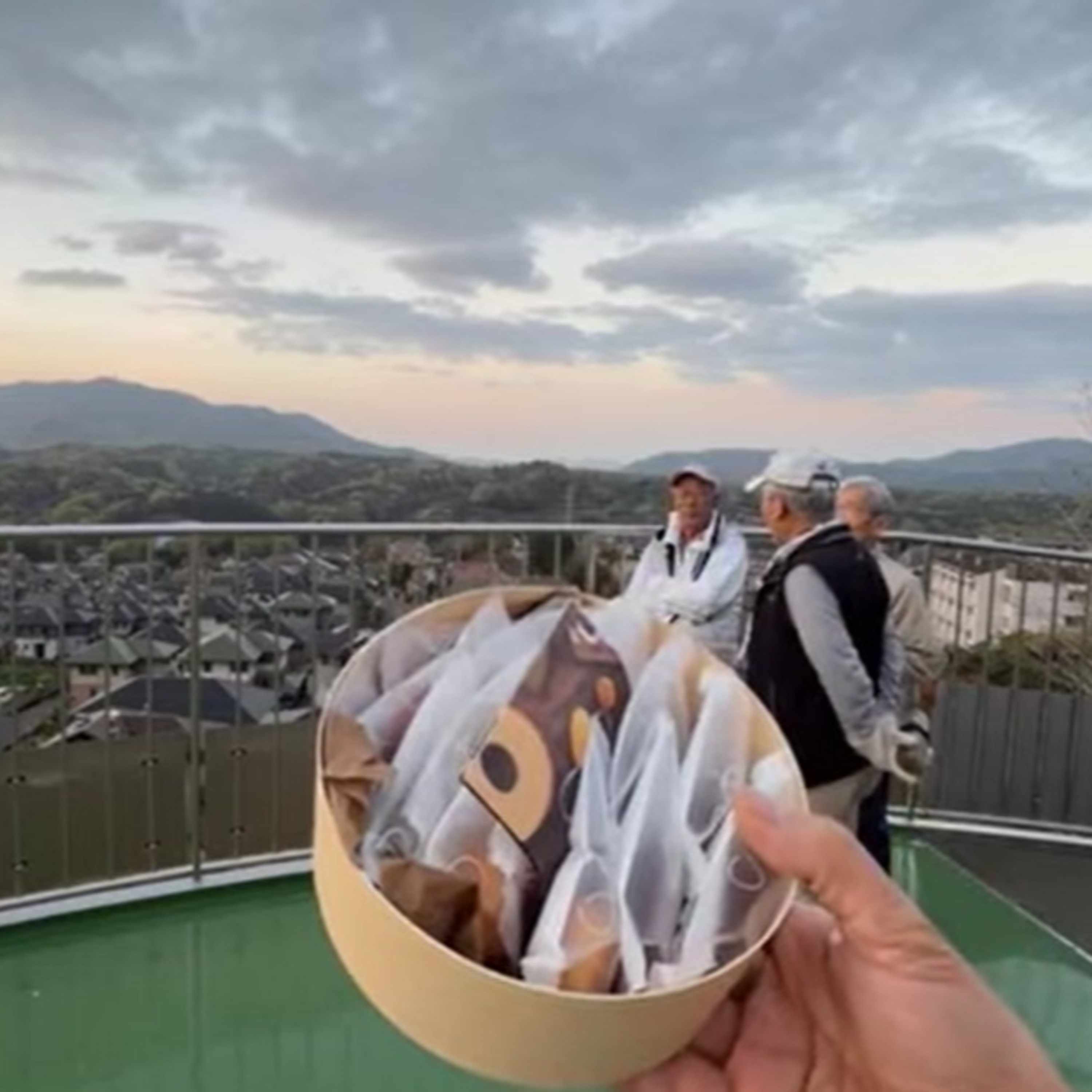 Sunrise Reflections: Golden Horizons and the Harvest of Tottori （いつもの展望台から2026年4月11日）