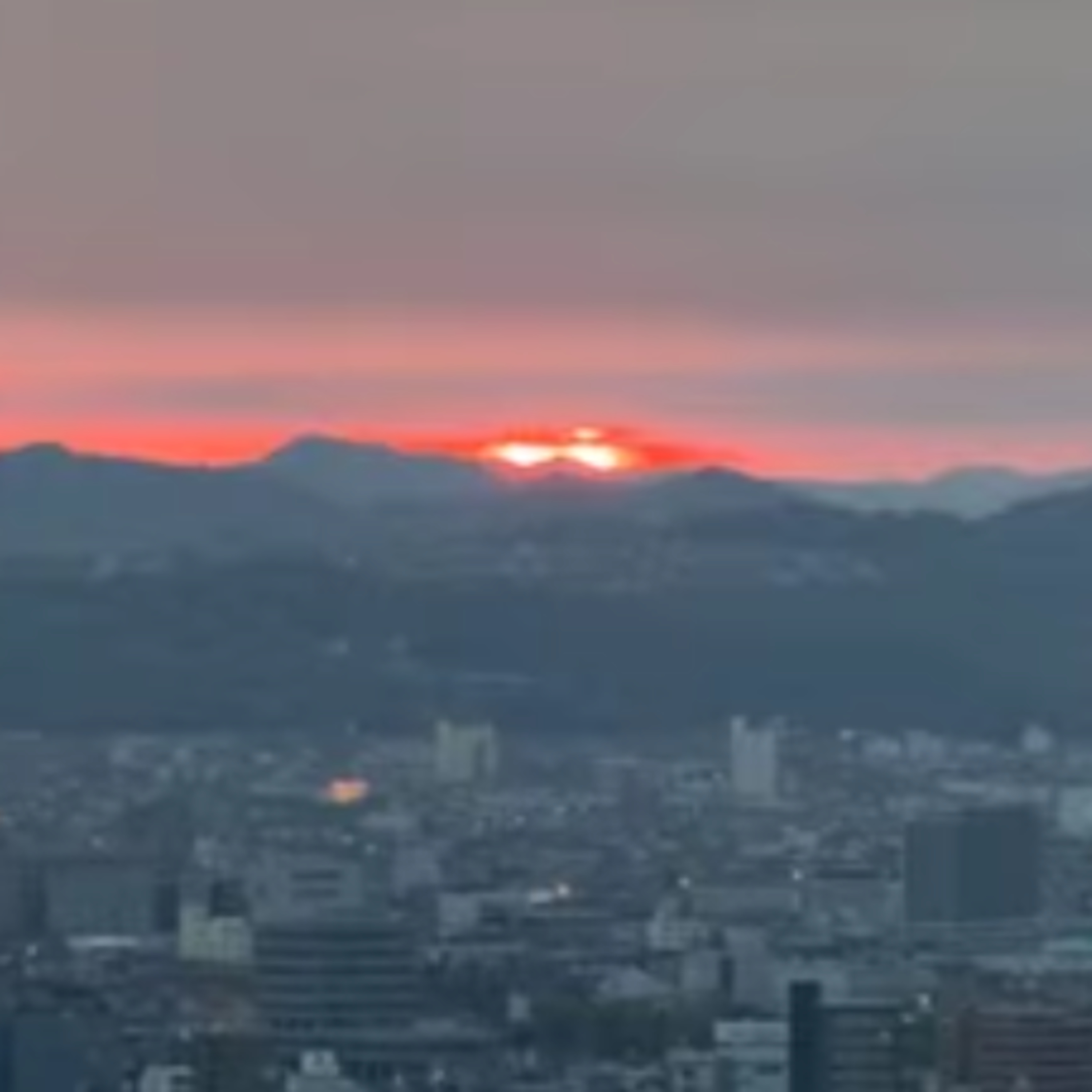 Spring Dawn from the Observatory (いつもの展望台から2026年4月13日)