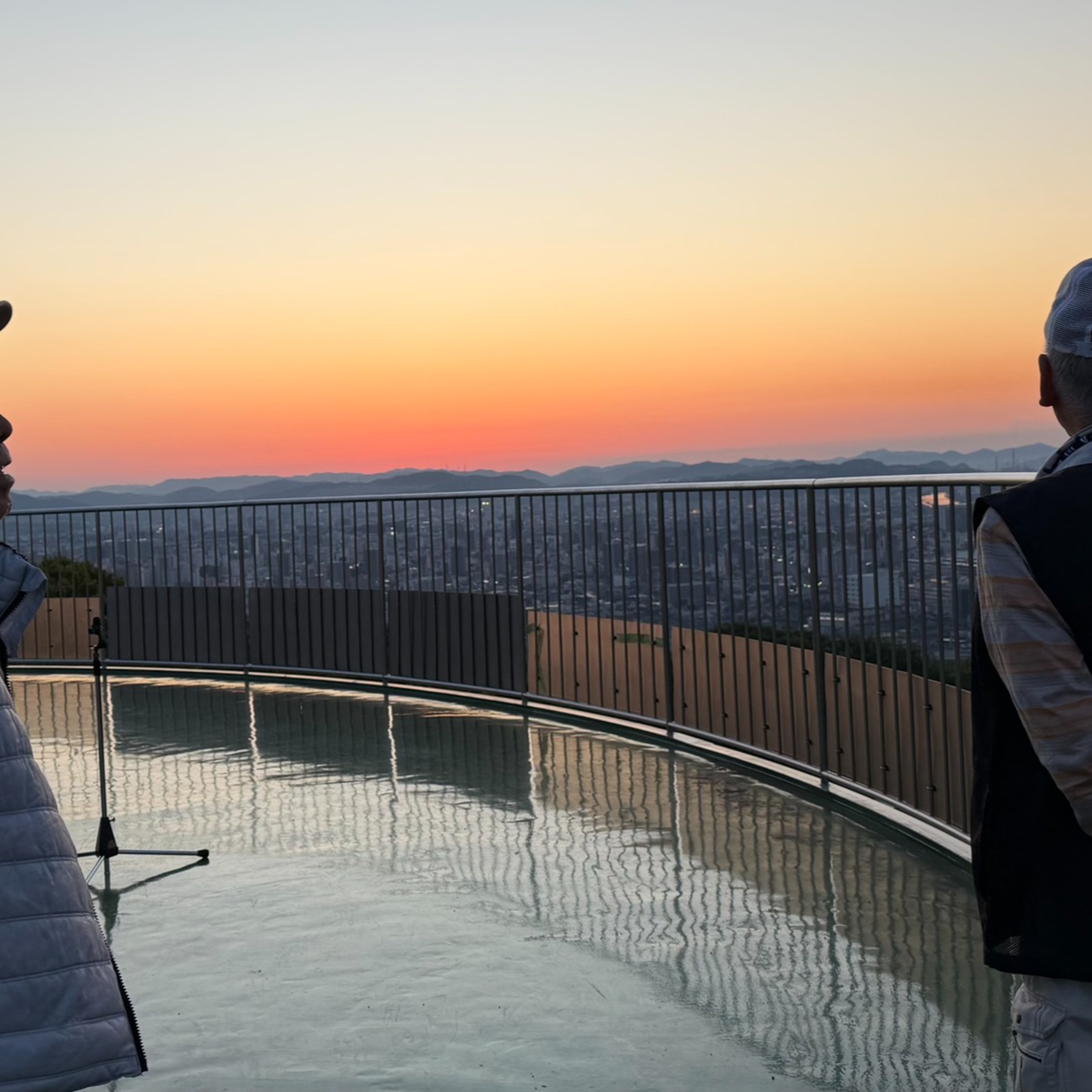 Morning Rituals at the Sunrise Lookout（いつもの展望台から2026年5月11日）