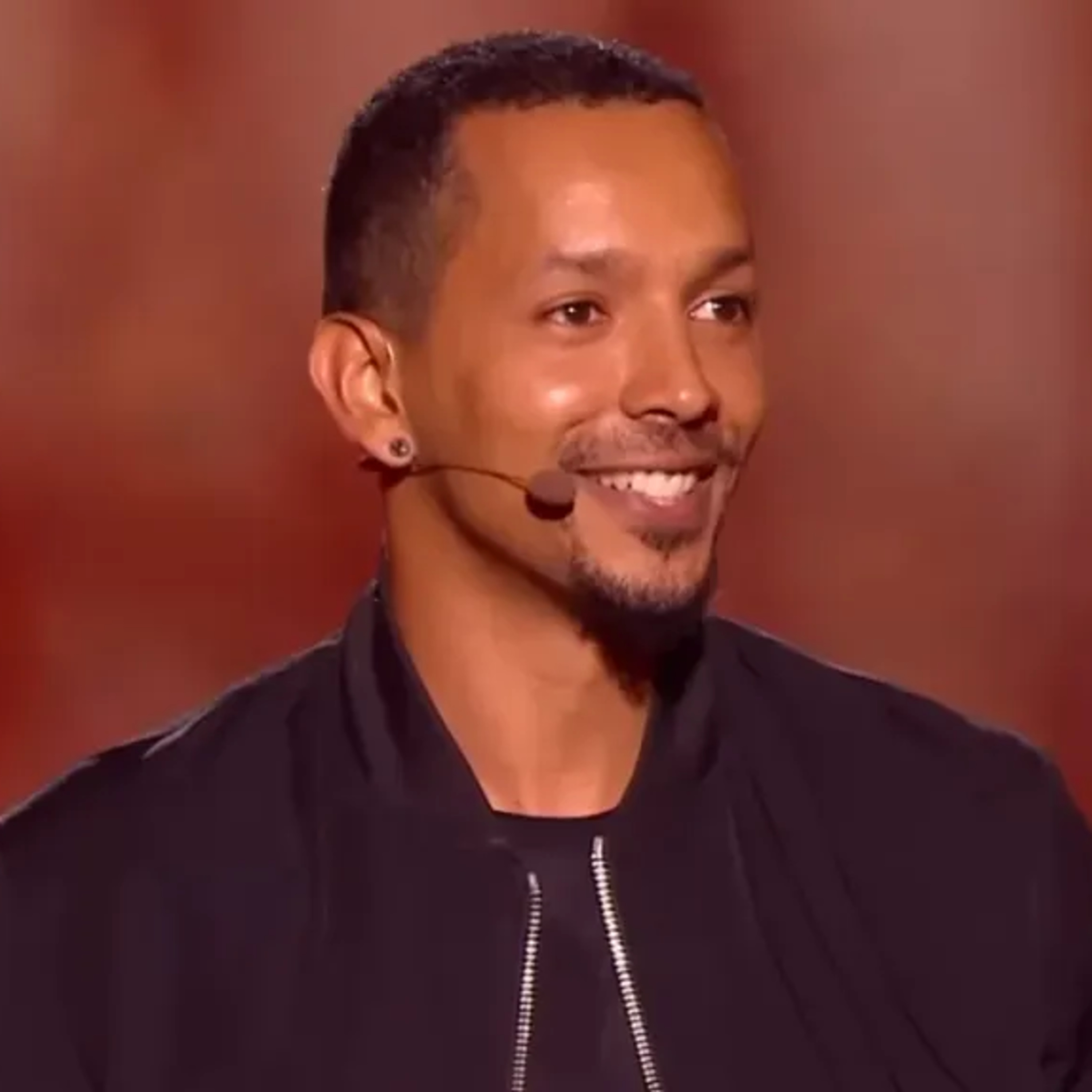 Waly Dia : « Y a des papillons qui vivent plus longtemps que le nouveau gouvernement » Waly Dia : « Y a des papillons qui vivent plus longtemps que le nouveau gouvernement »