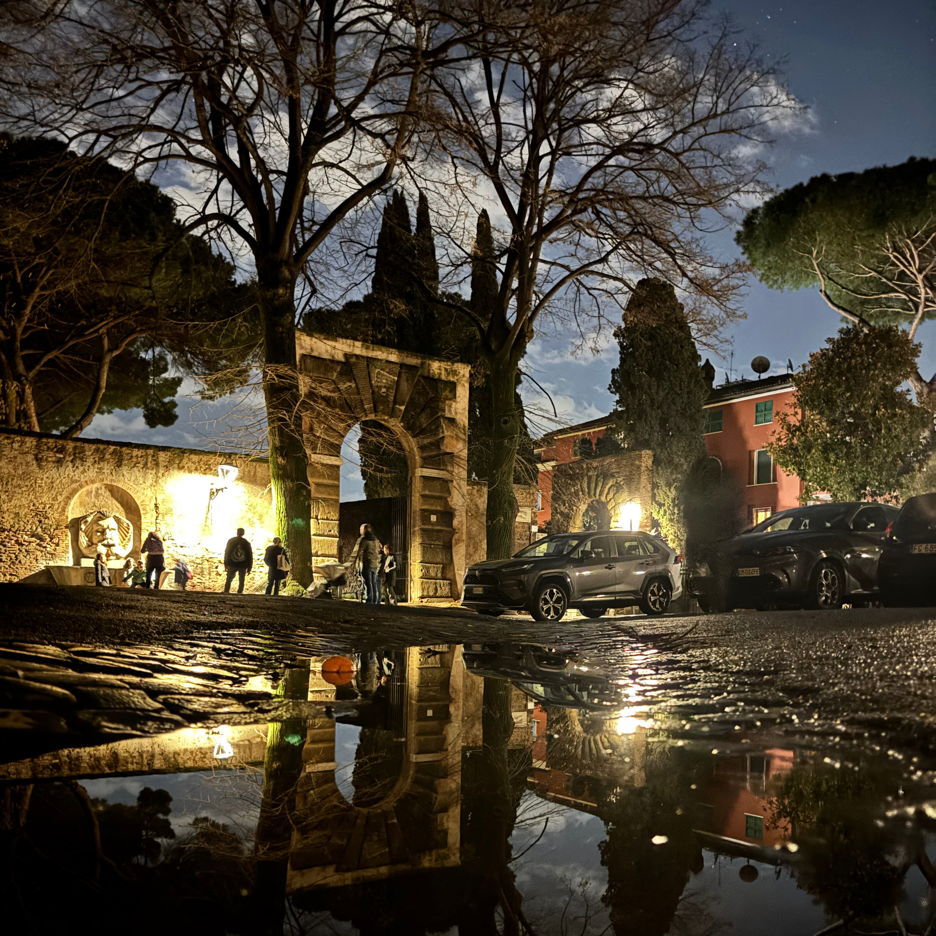 Suy Niệm Kinh Mân Côi mỗi ngày