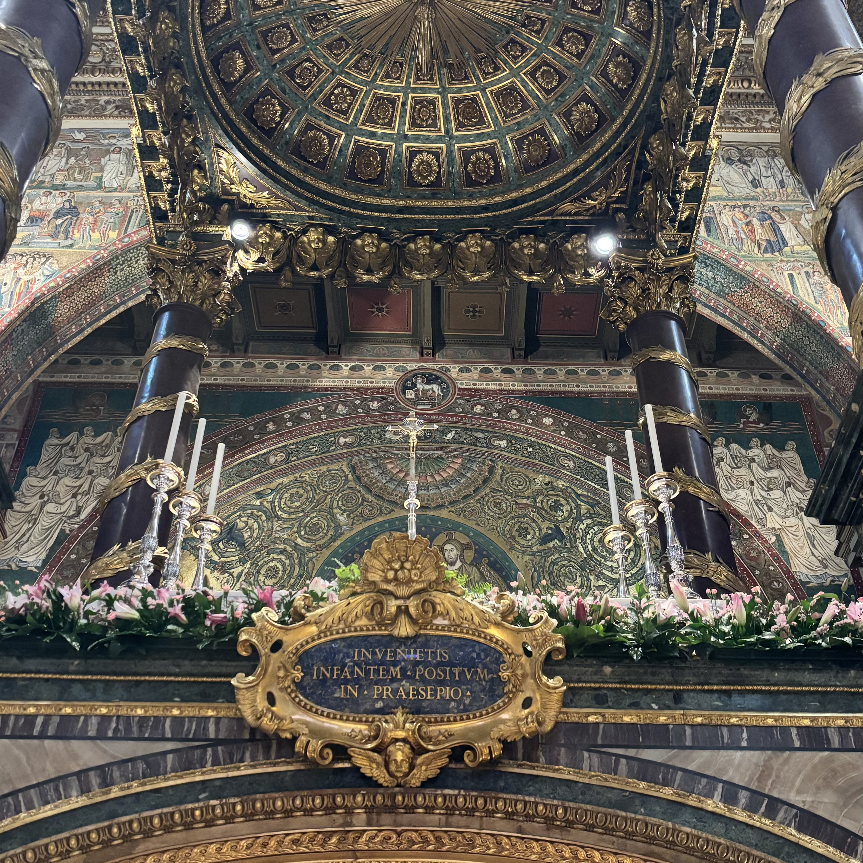 Suy Niệm Kinh Mân Côi mỗi ngày