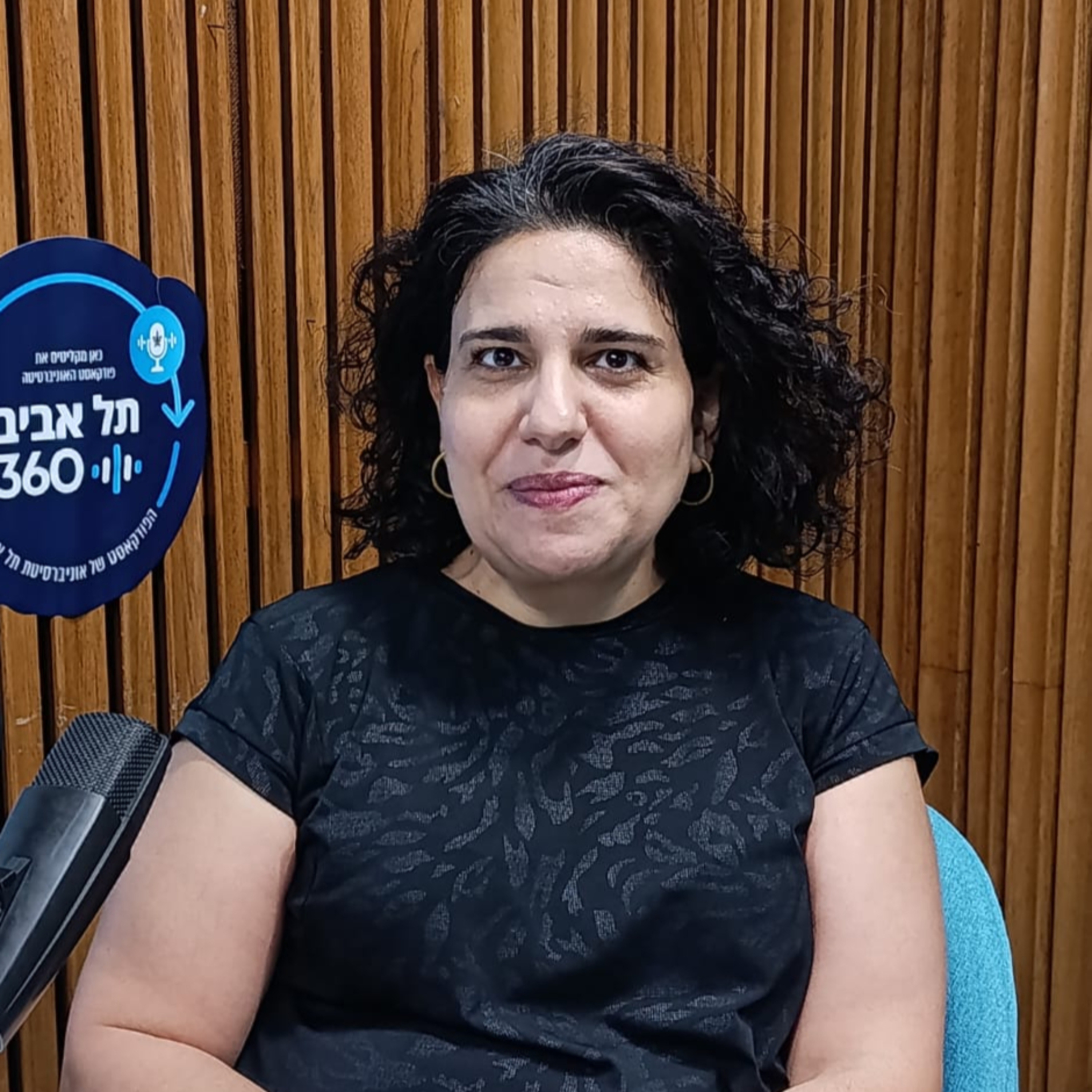 איך כותבים סדרת טלוויזיה מצליחה | תסריטים ותסריטאות (פרק 2) episode artwork