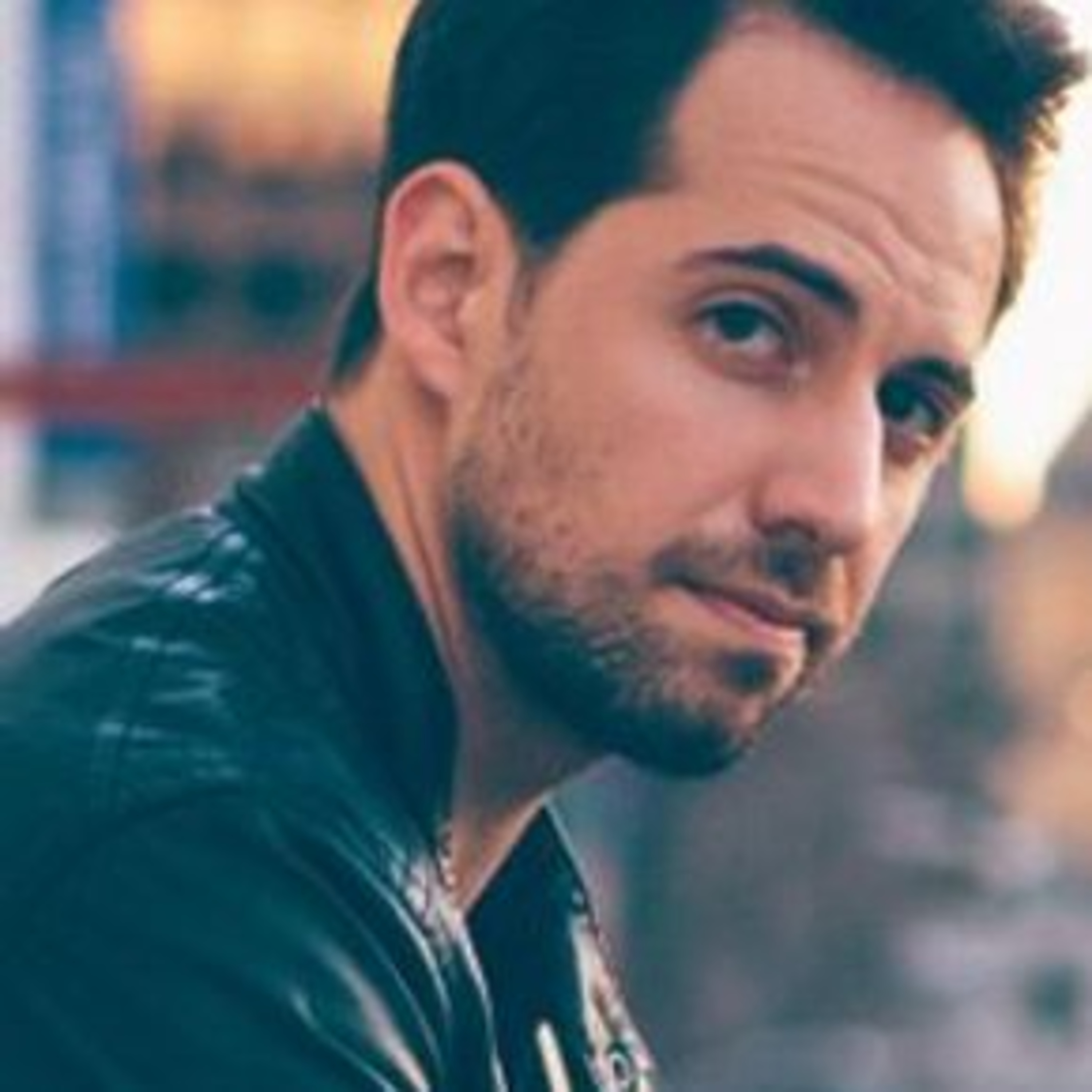 Episode 219 - Ray Chase - (Final Fantasy XV - 2016). episode artwork