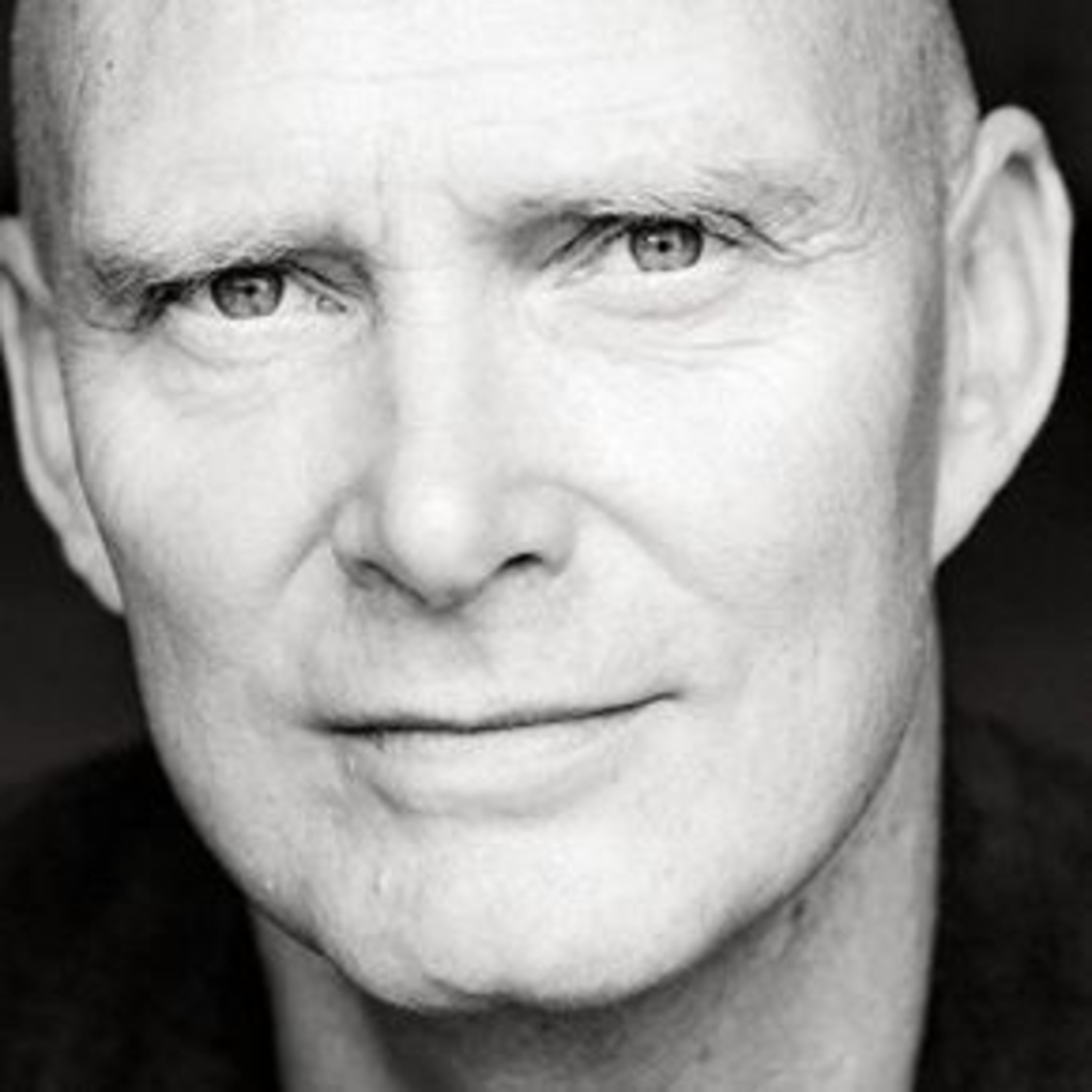 Episode 330 - David Bateson - (Hitman 3 - 2021). episode artwork