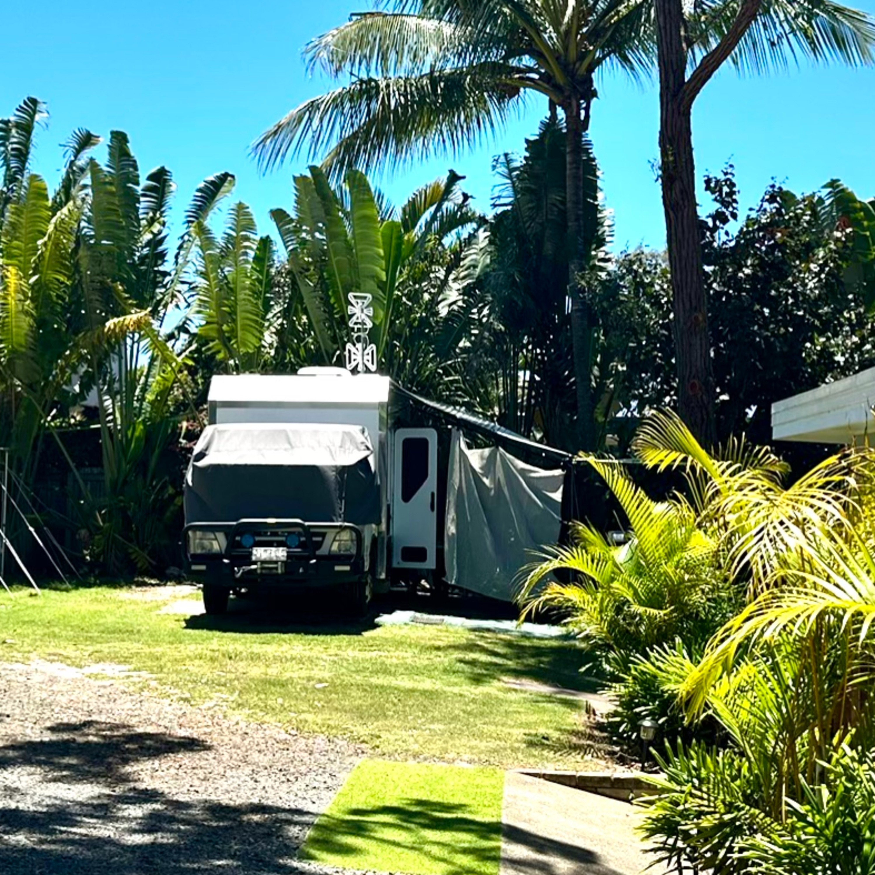 Stop for a While: Renzo’s Motorhome, a Police Scare, and Life at the Peaceful Place episode artwork