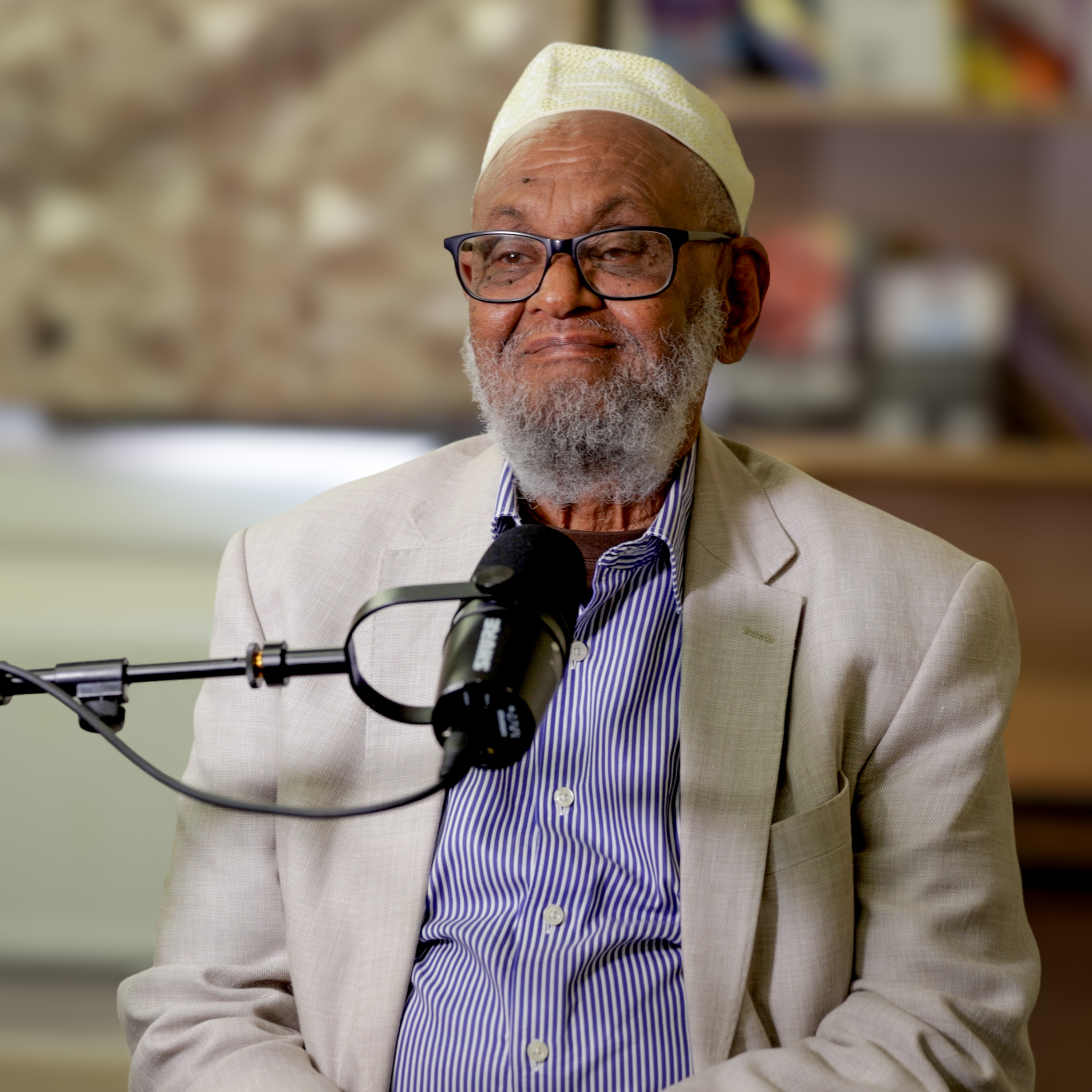 Rashiid Gadhweyne: Khilaafka Somaliland & Soomaaliya, Dhaxalka Hadraawi iyo Burburka Bulshadeenna. episode artwork