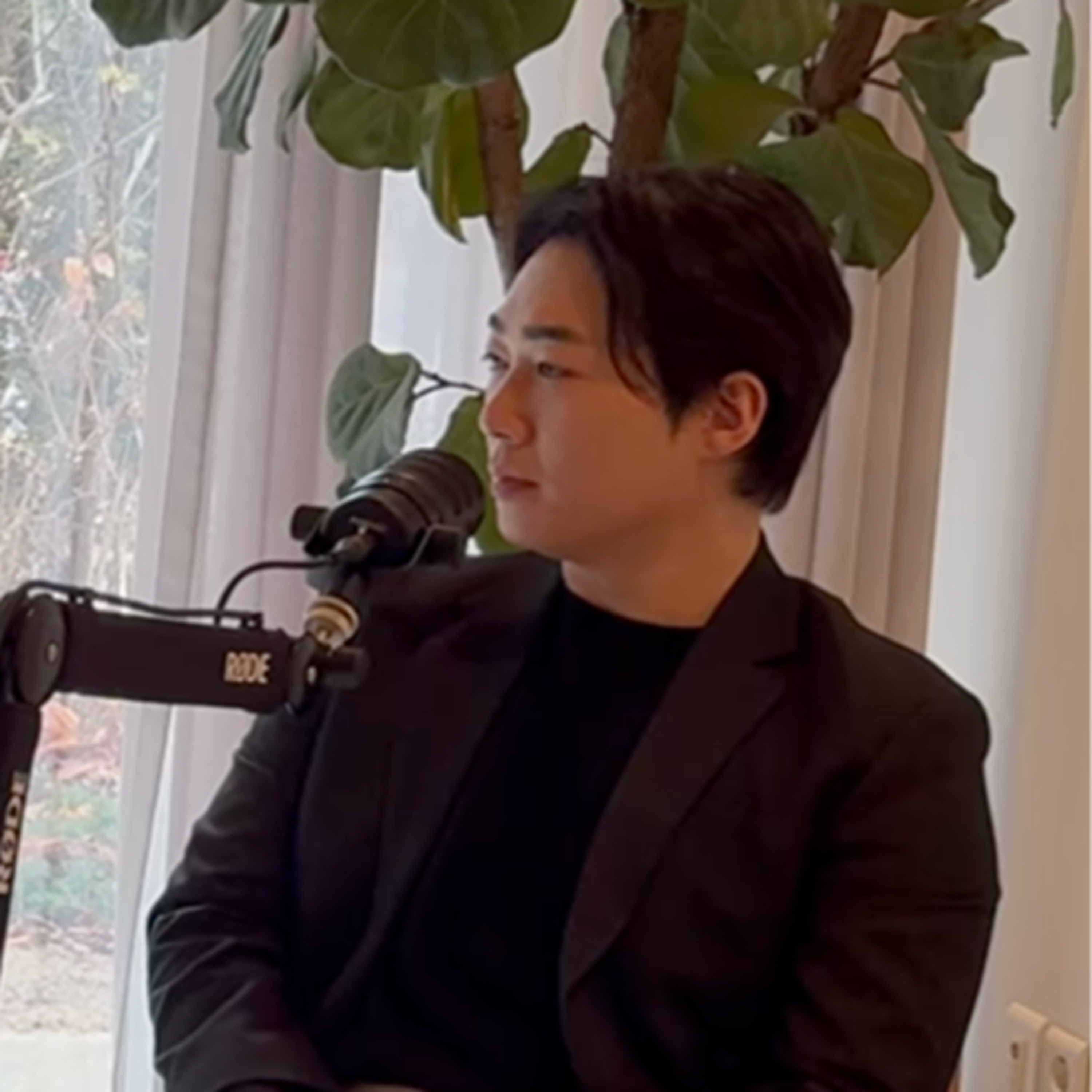 거절만 90번, 집을 당일 배송하는 창업가의 사고법 | 스페이스웨이비 대표 홍윤택 | 브레이크포인트 BREAKPOINT episode artwork