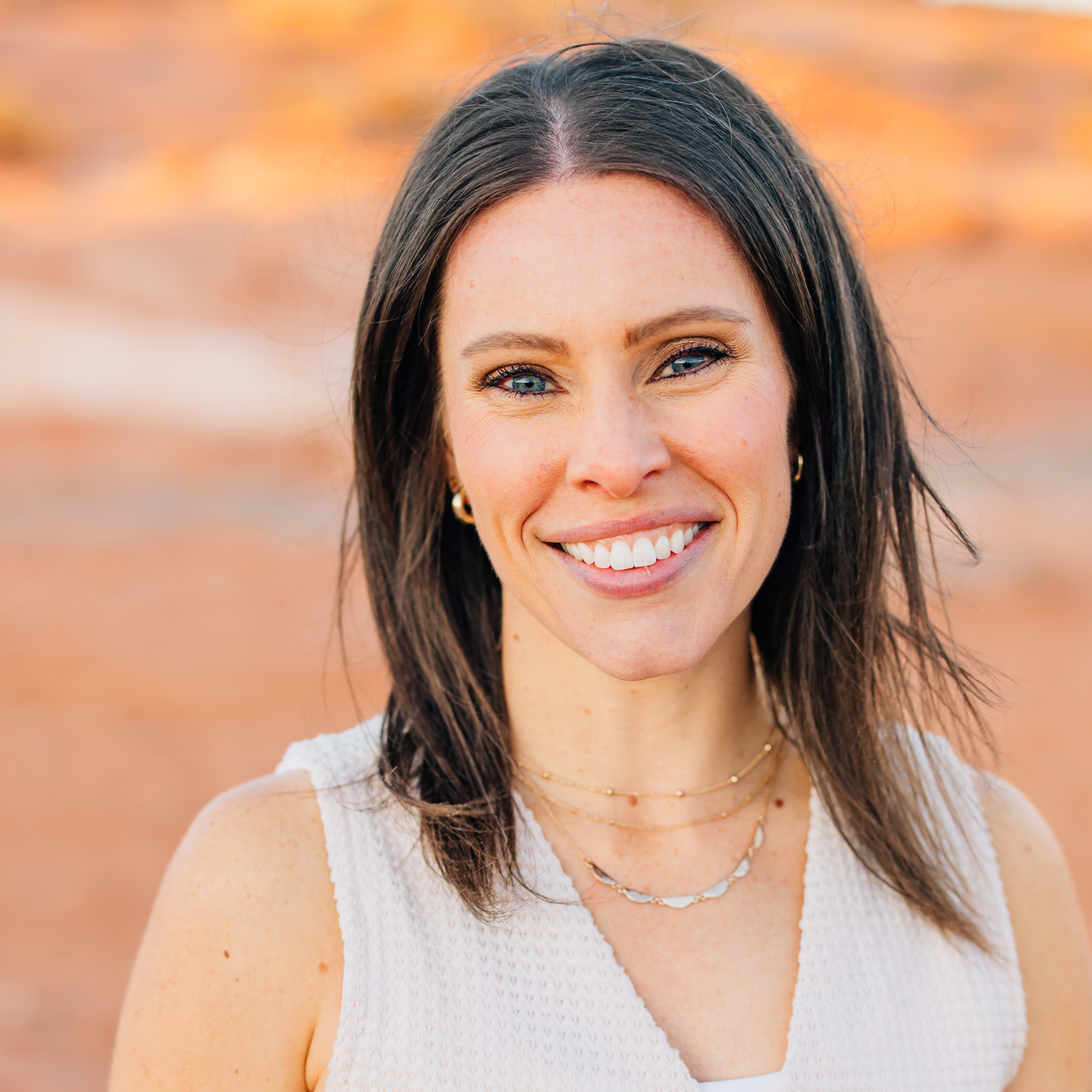 Holly Smith on Being Curious, Not Judgmental episode artwork