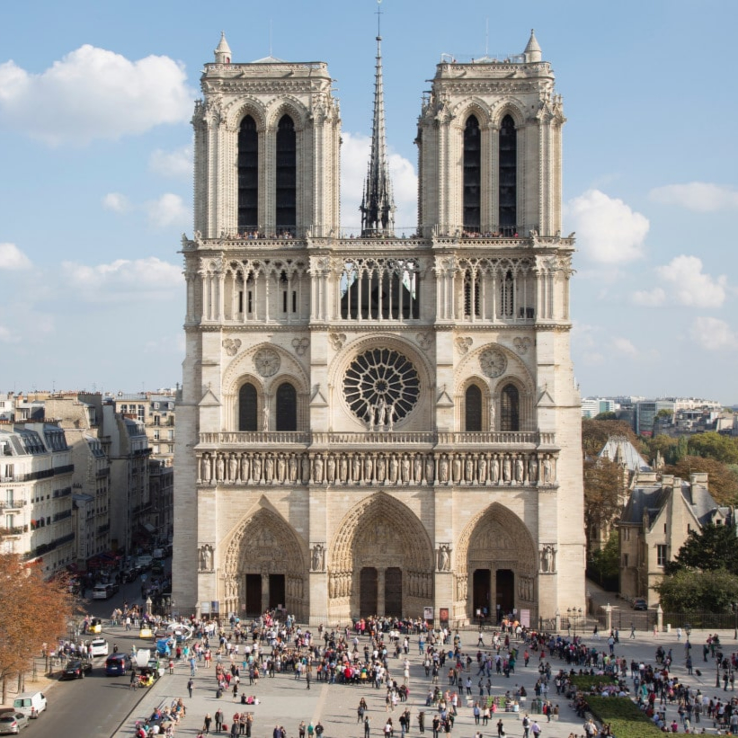 La Cattedrale di Notre-Dame di - esterno episode artwork