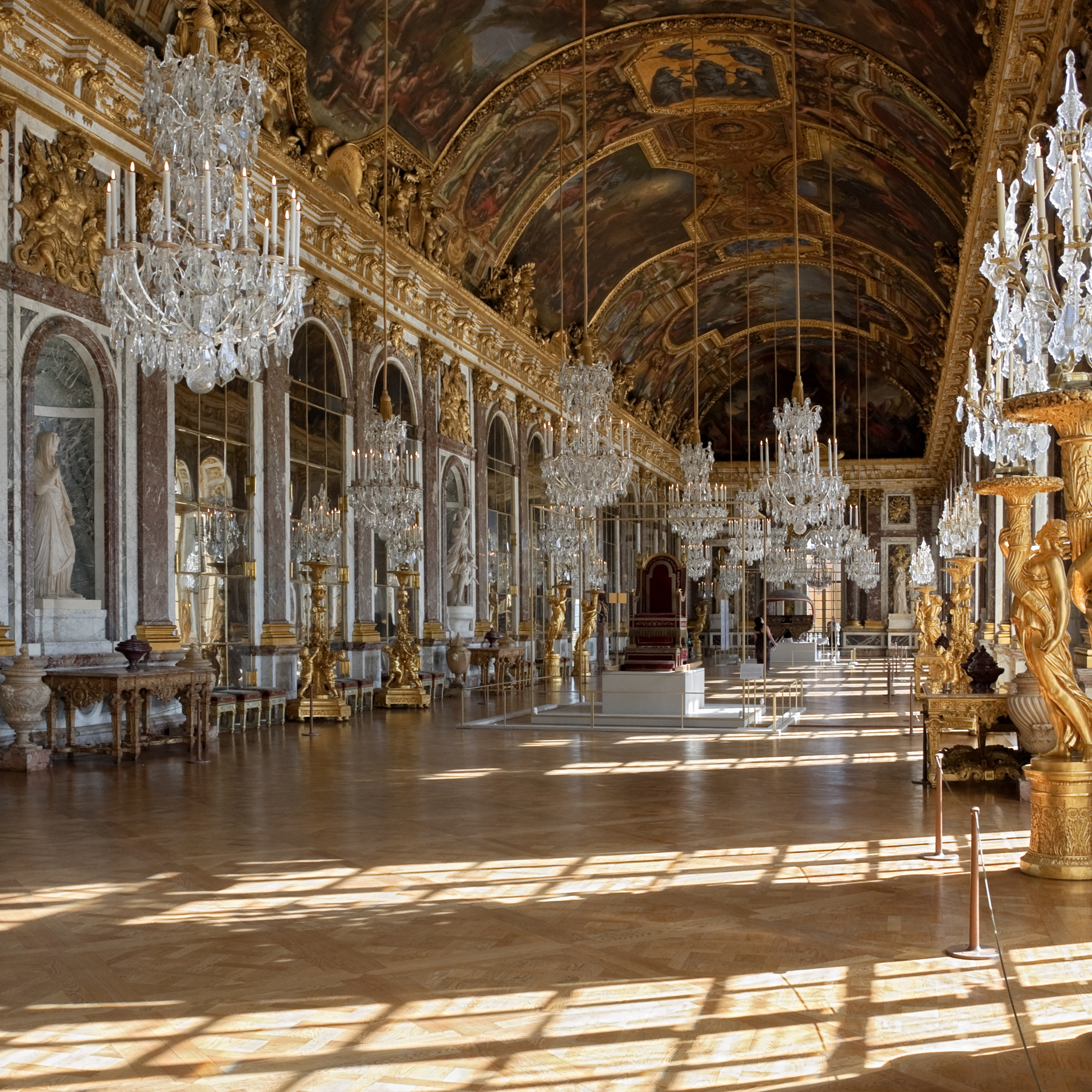 La Reggia di Versailles - interno episode artwork