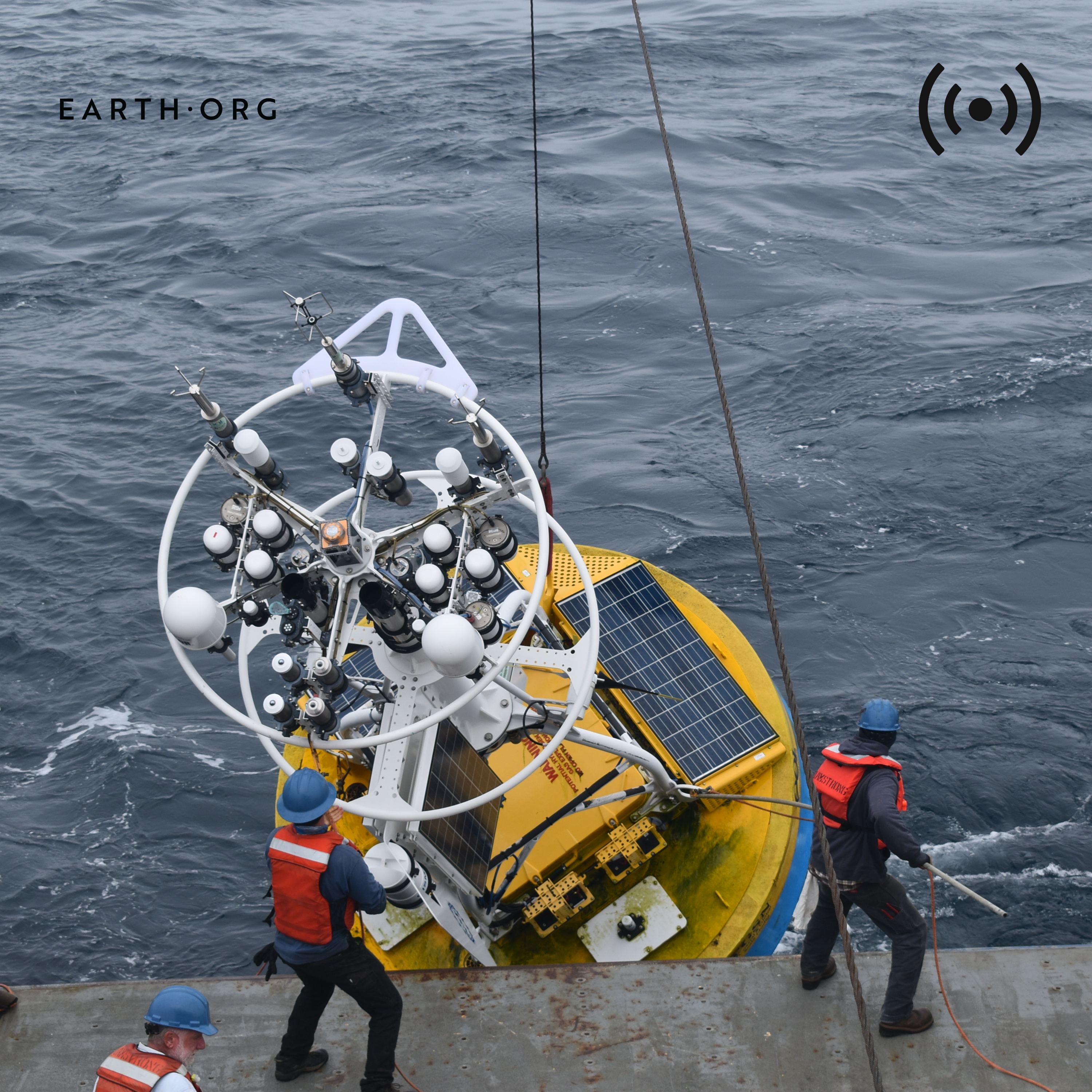 Data centers could consume 9.3 trillion liters of water by 2030; Trump dismantles key ocean observation network