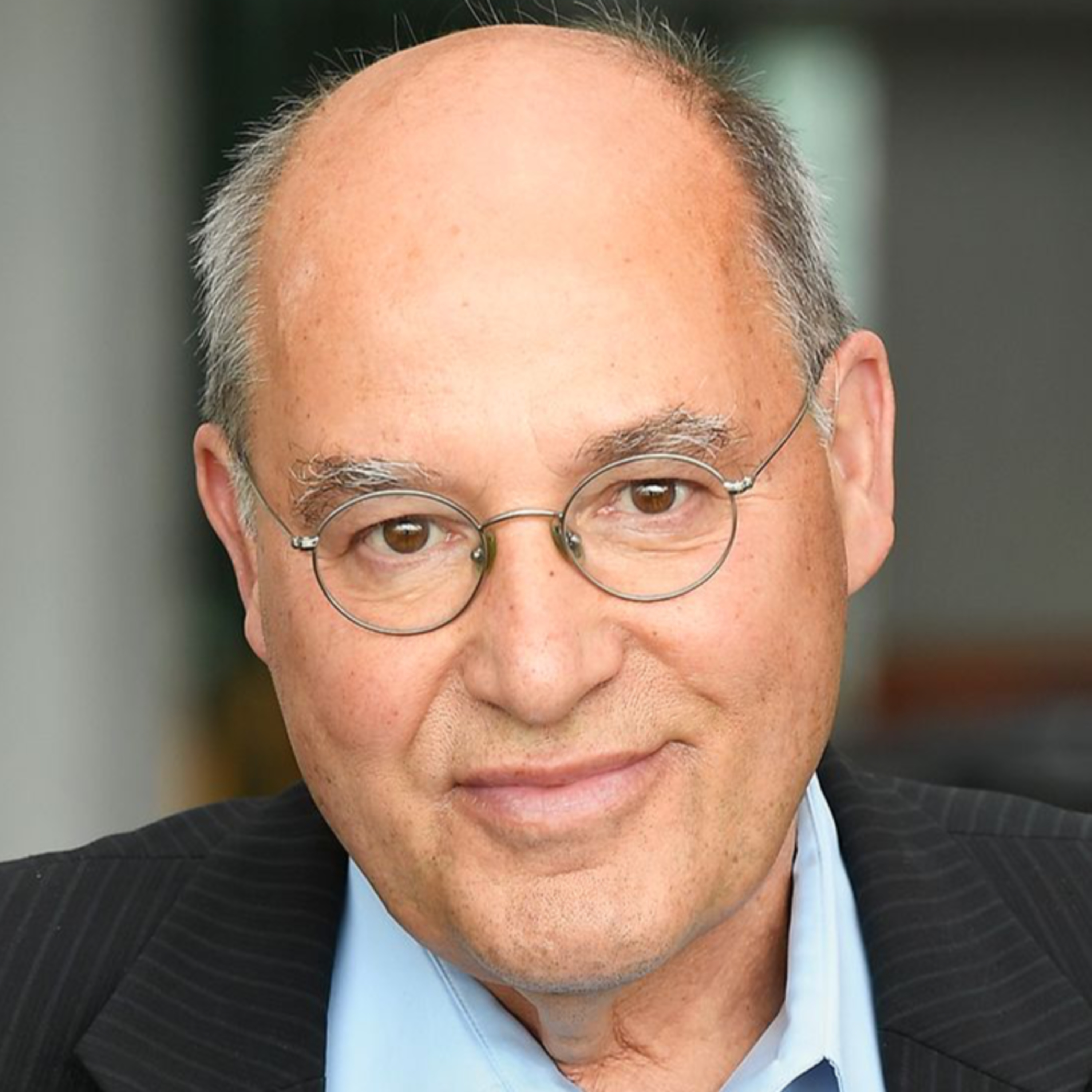 #184 Gregor Gysi: mehr Staat als Lösung? Alte Rezepte und nichts dazugelernt? episode artwork
