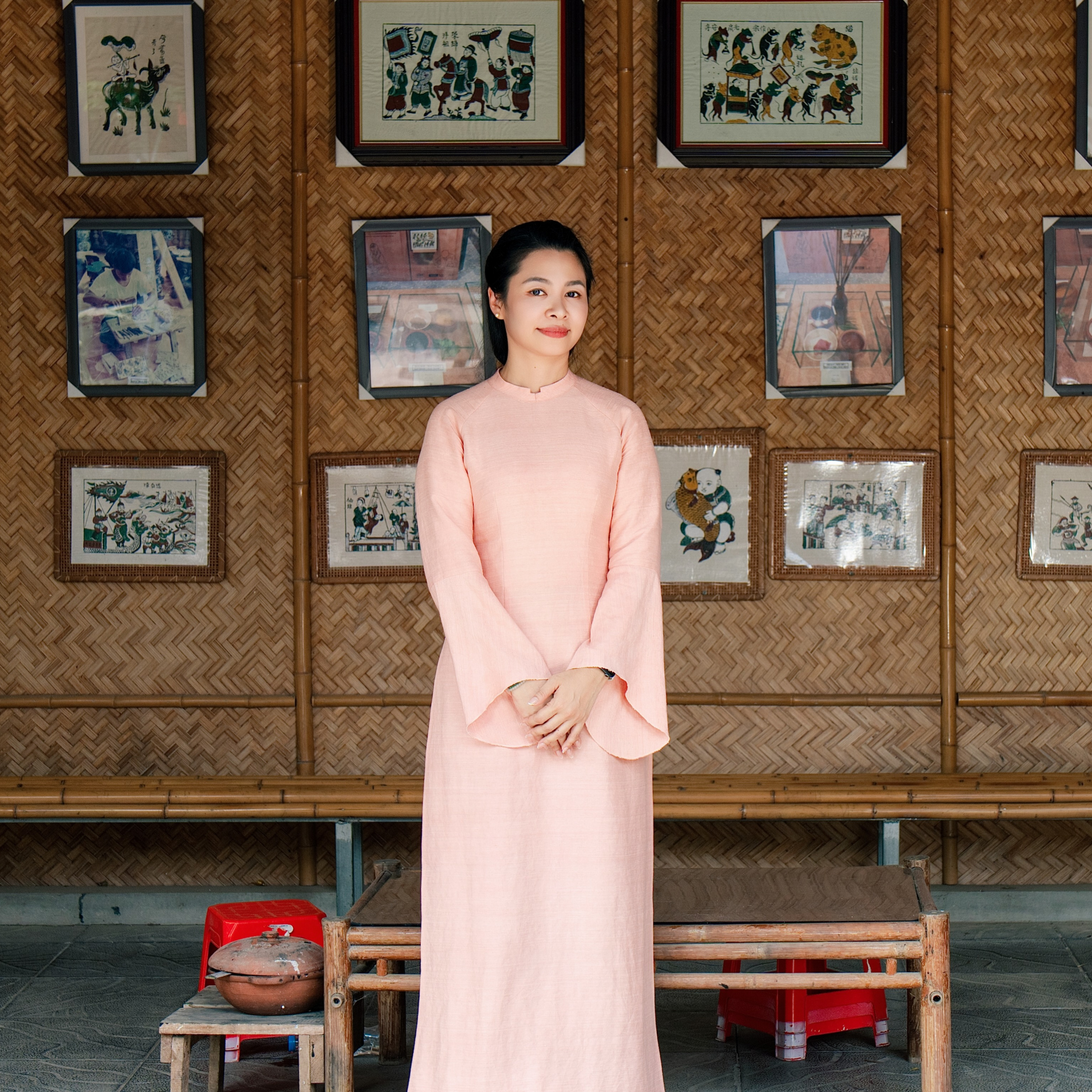 Về Đông Hồ, nghe chuyện người phụ nữ trong tranh - Nghệ nhân Ưu tú Nguyễn Hữu Quả - WOV Ep.11 | S.01 episode artwork