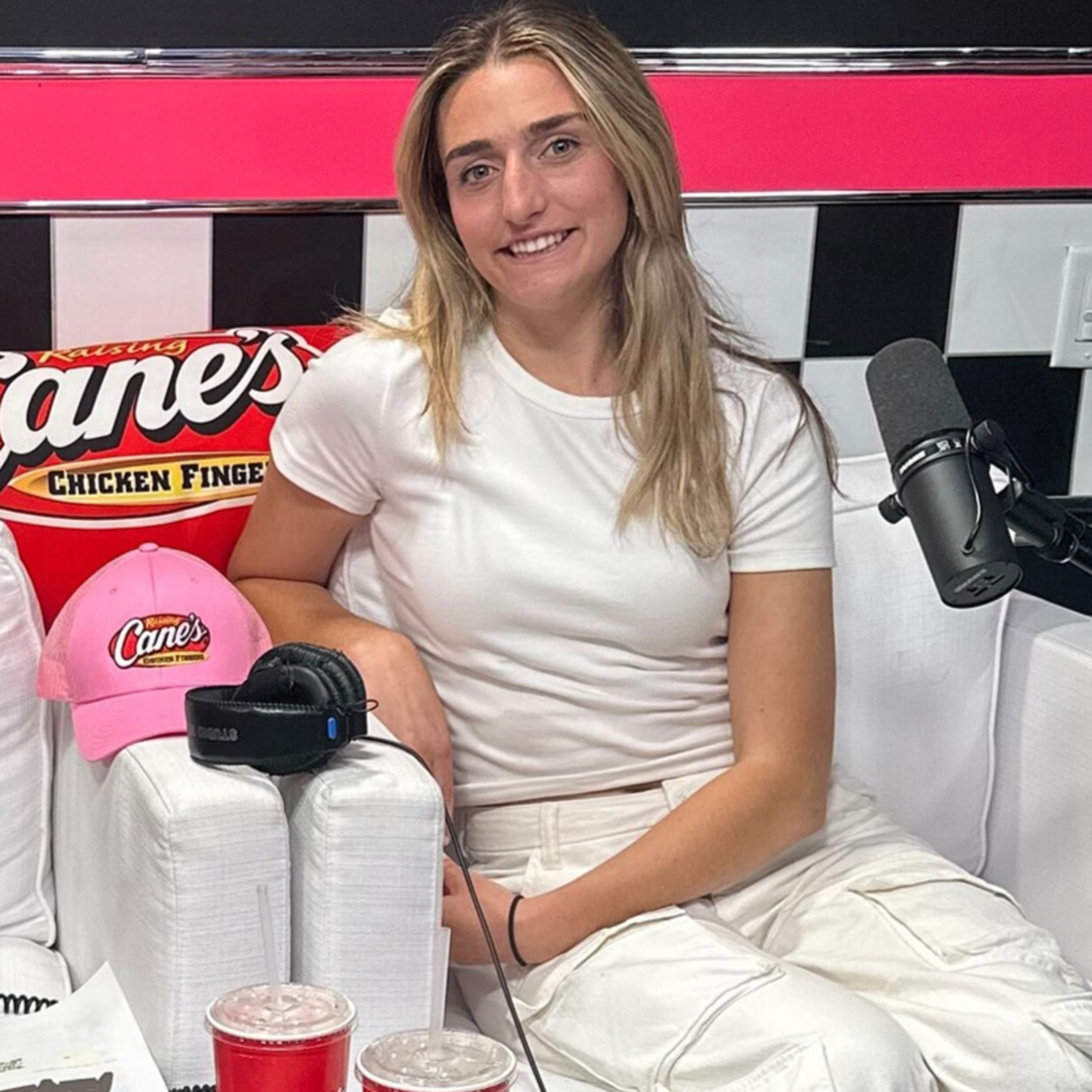 Kelly Trotta was going to be a teacher until a call from Barstool's Dave Portnoy changed everything episode artwork