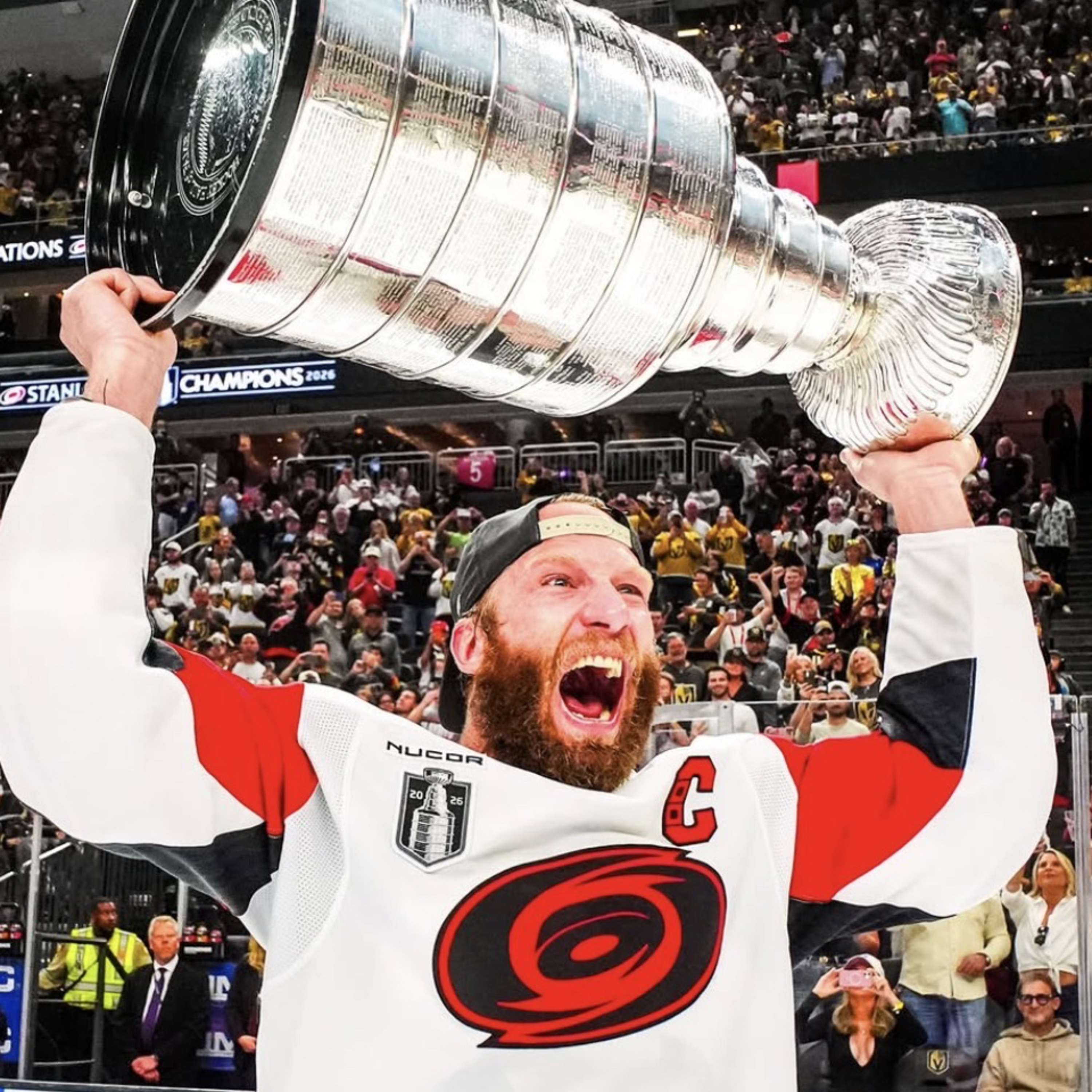 Deuxième coupe Stanley pour les Hurricanes