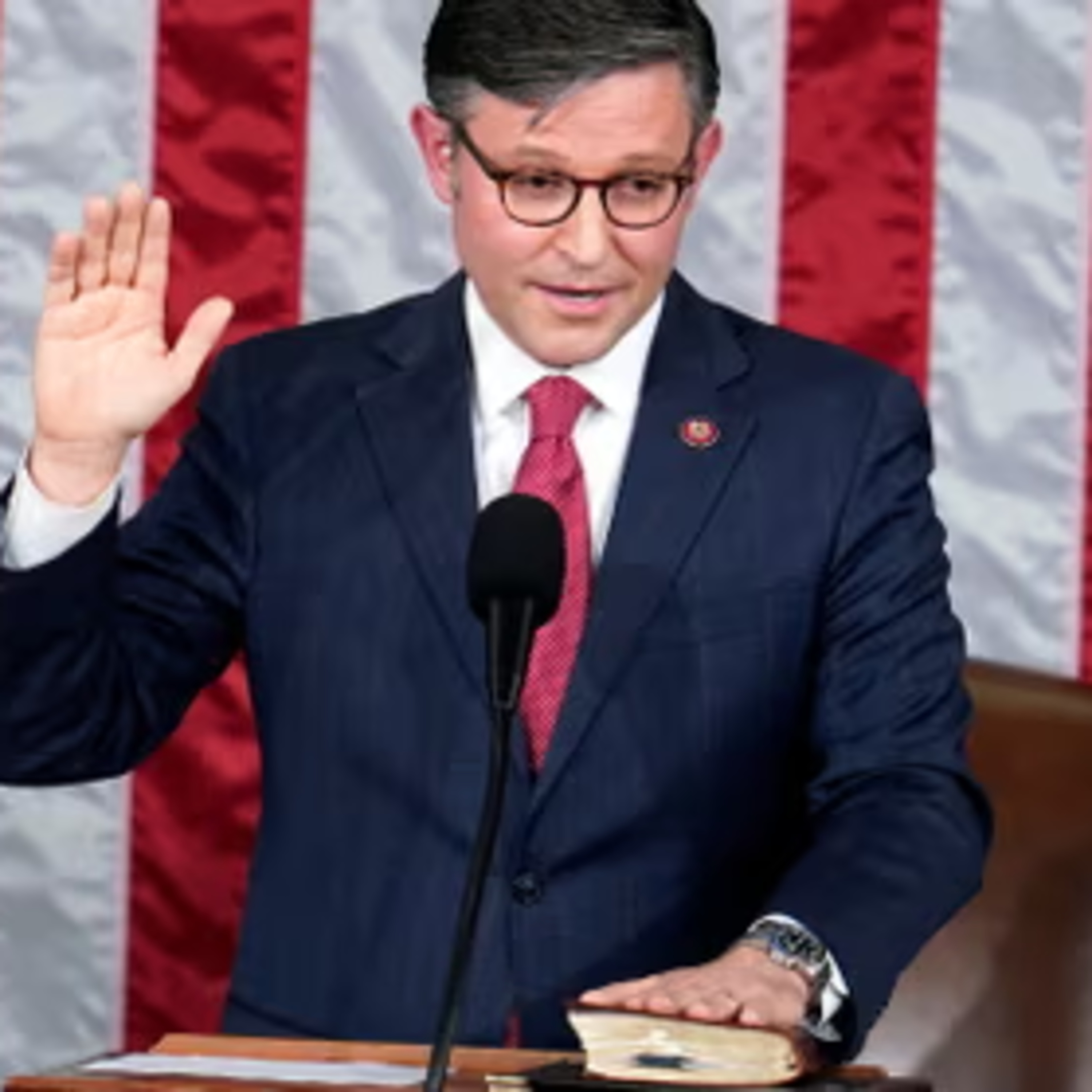 EP372: A Christian House Speaker? | "Numb Little Bug" Song | Responding to Christian Nationalism episode artwork