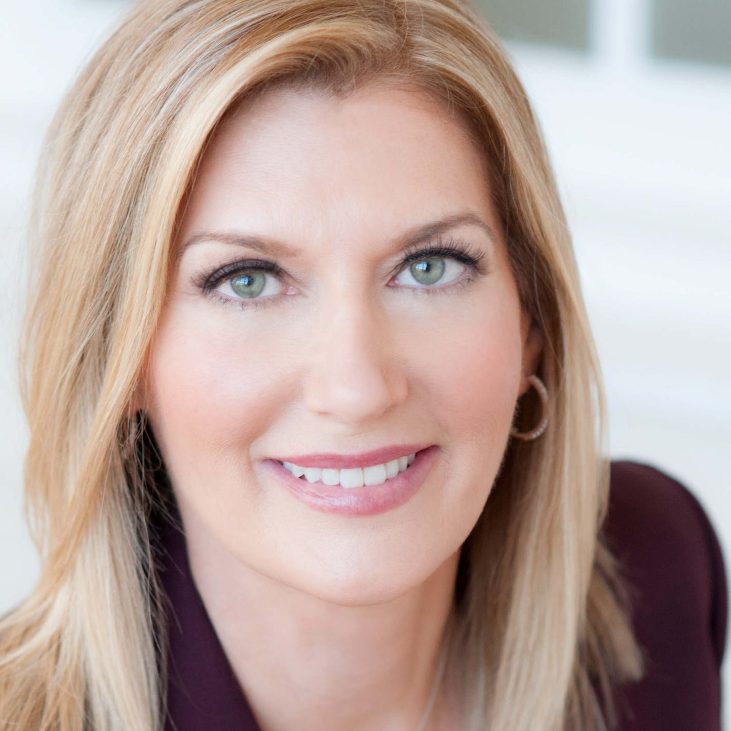 The Lost Traveler Podcast: Navigating the World to Find YourSelf