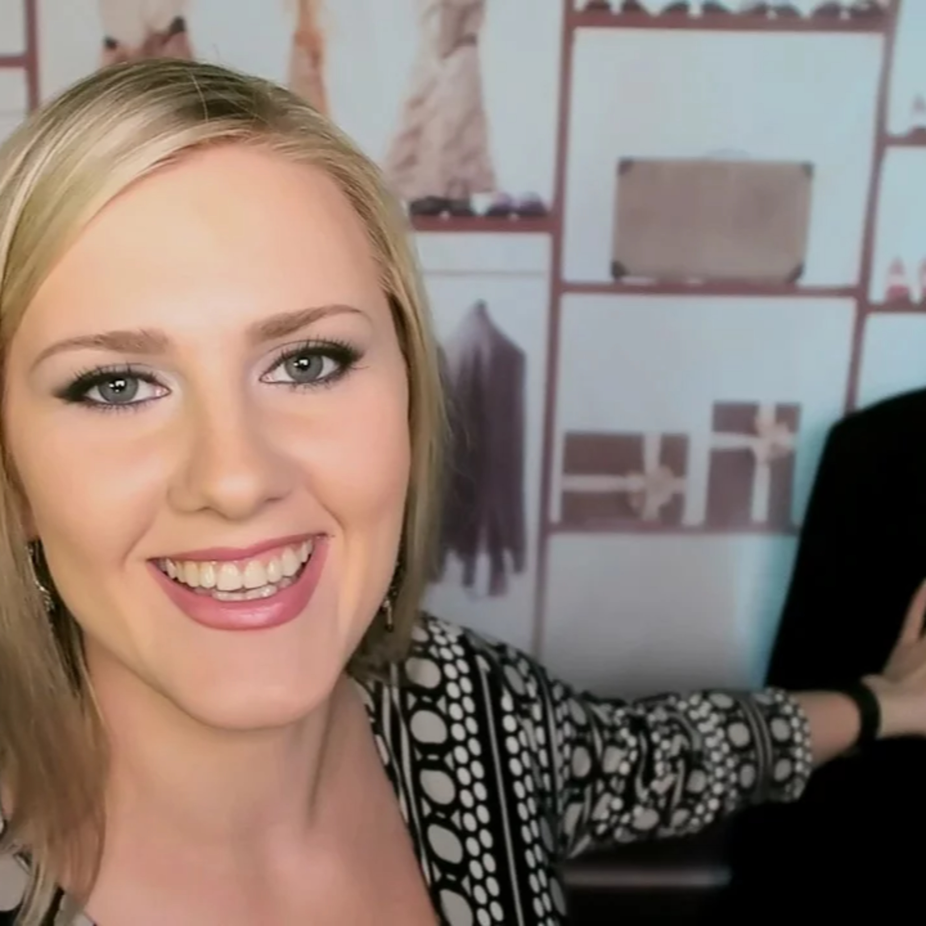 -⋈- Super Gentle Man Suit Fitting-⋈- ASMR / Ear-to-Ear / Fabric Sounds / Ironing