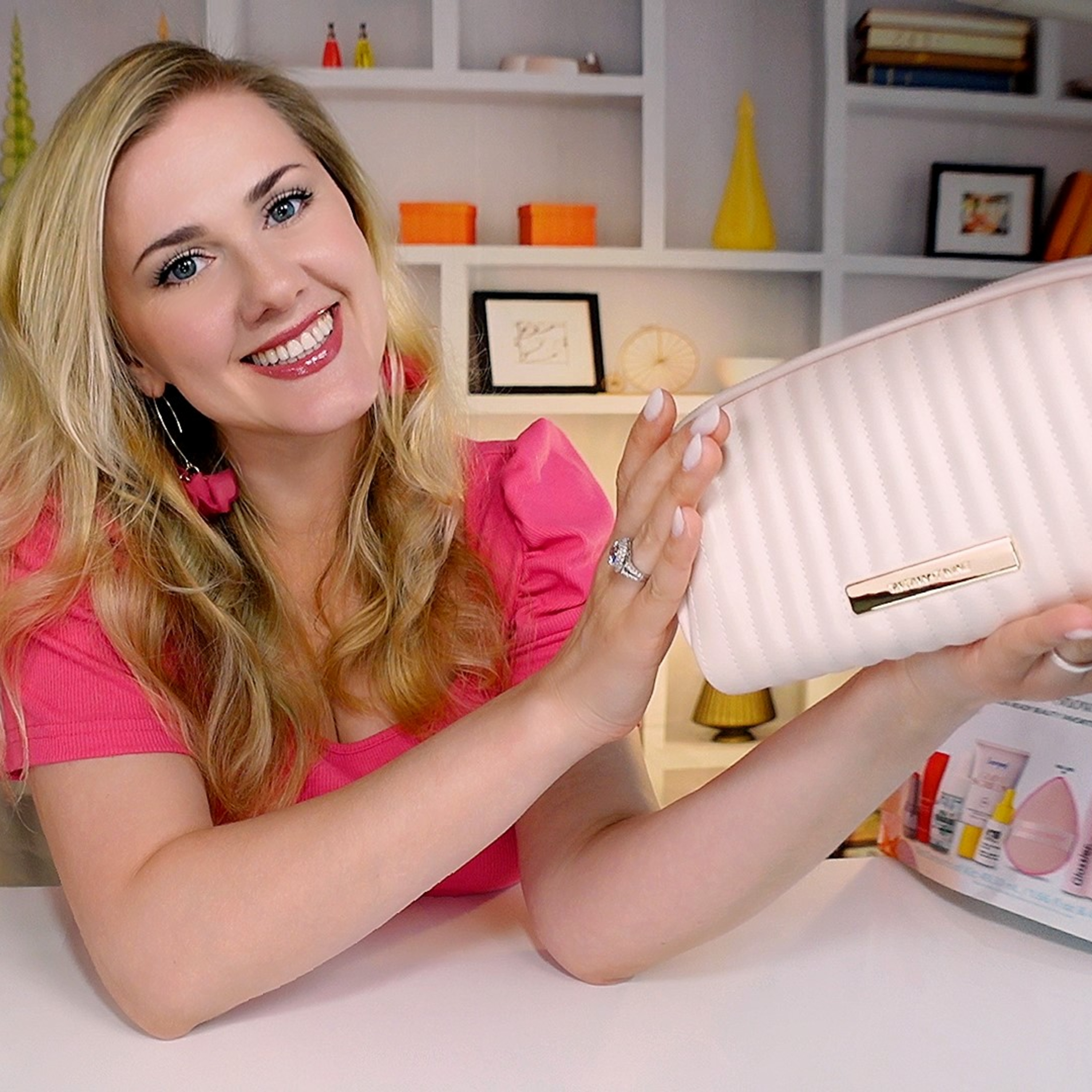 🌼 Shh...It's a Secret - Cozy ASMR Mother's Day Present Guide 🎁