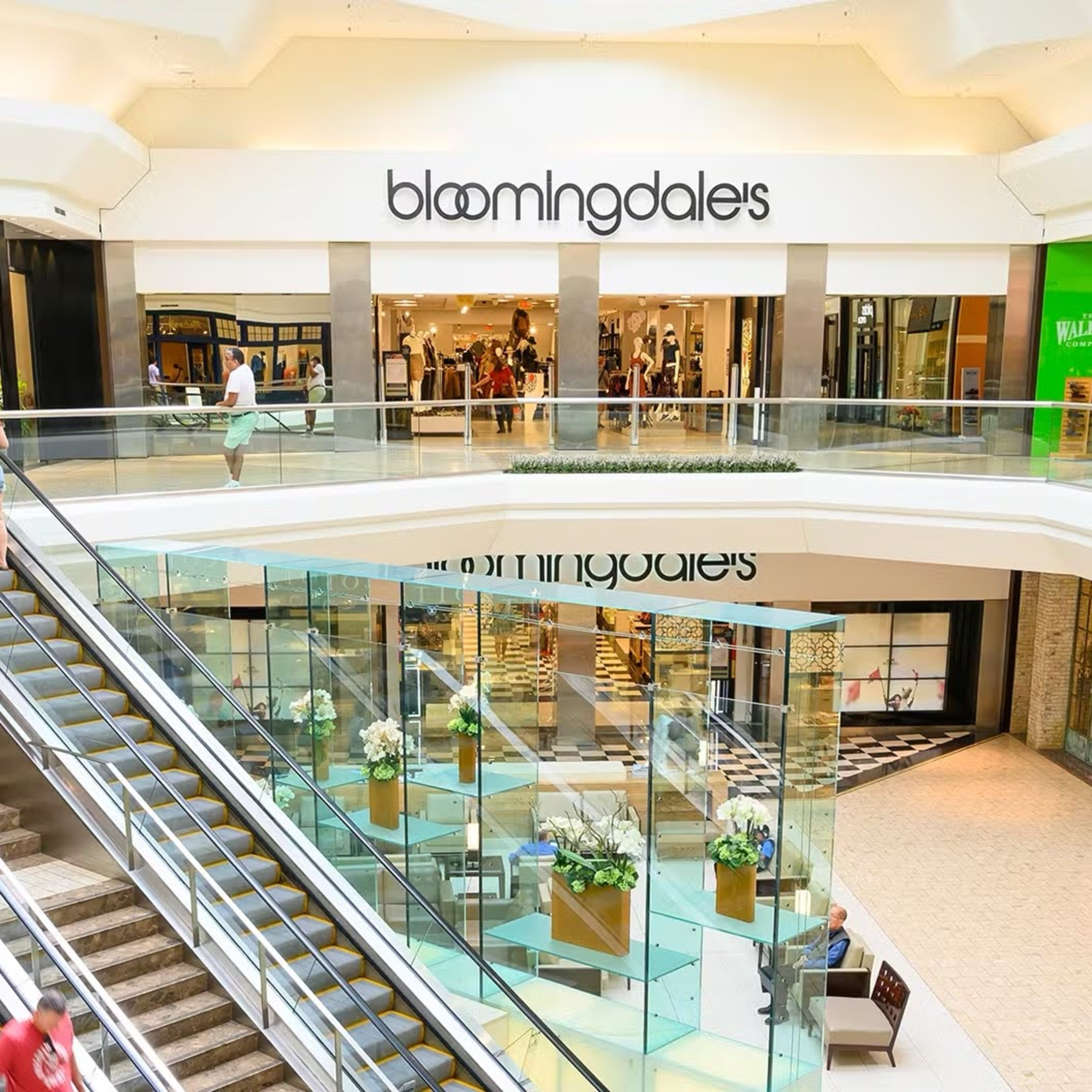 Stylist on the scene: How Good are the back-to-school clothing sales for adults (irl)?