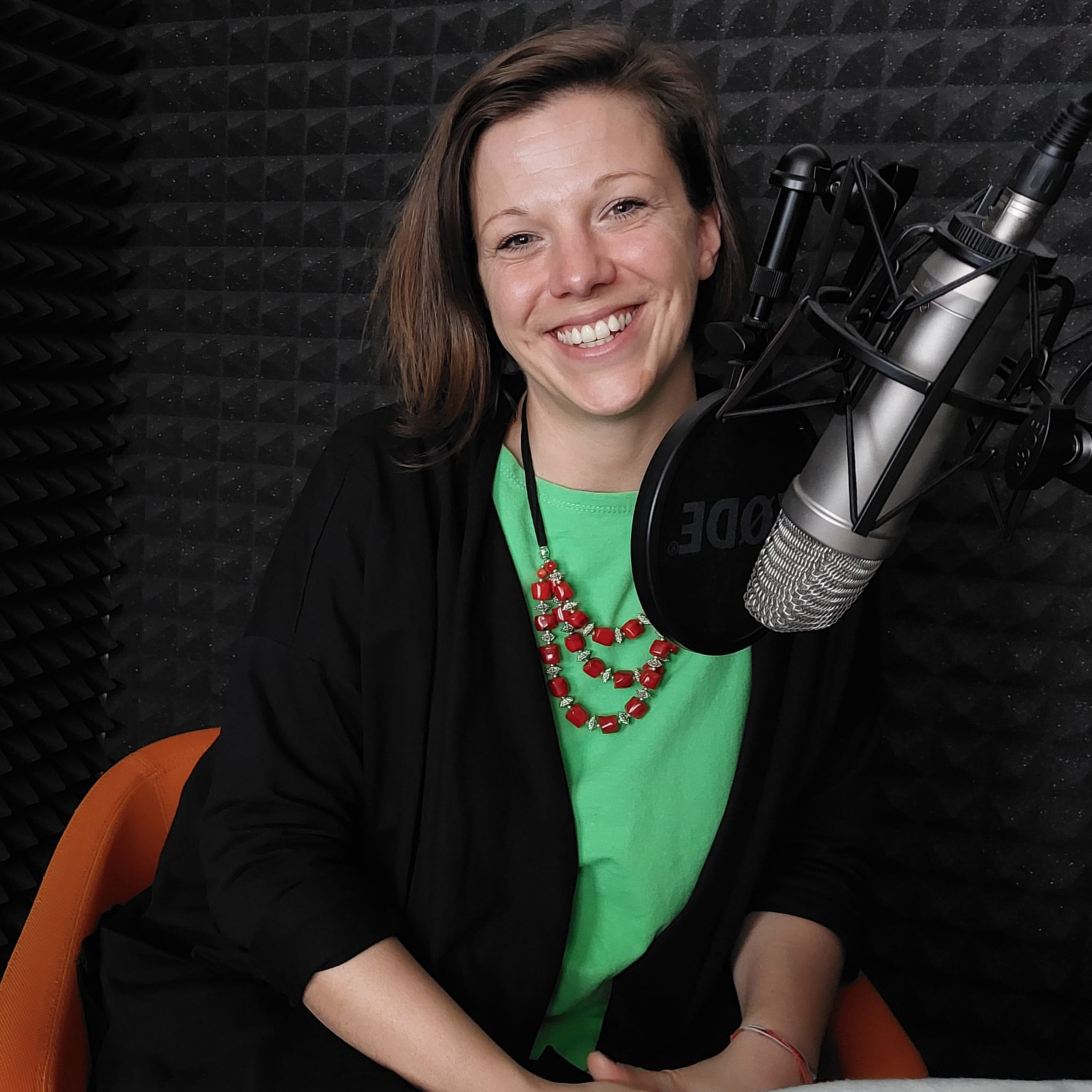 Host Reportéra