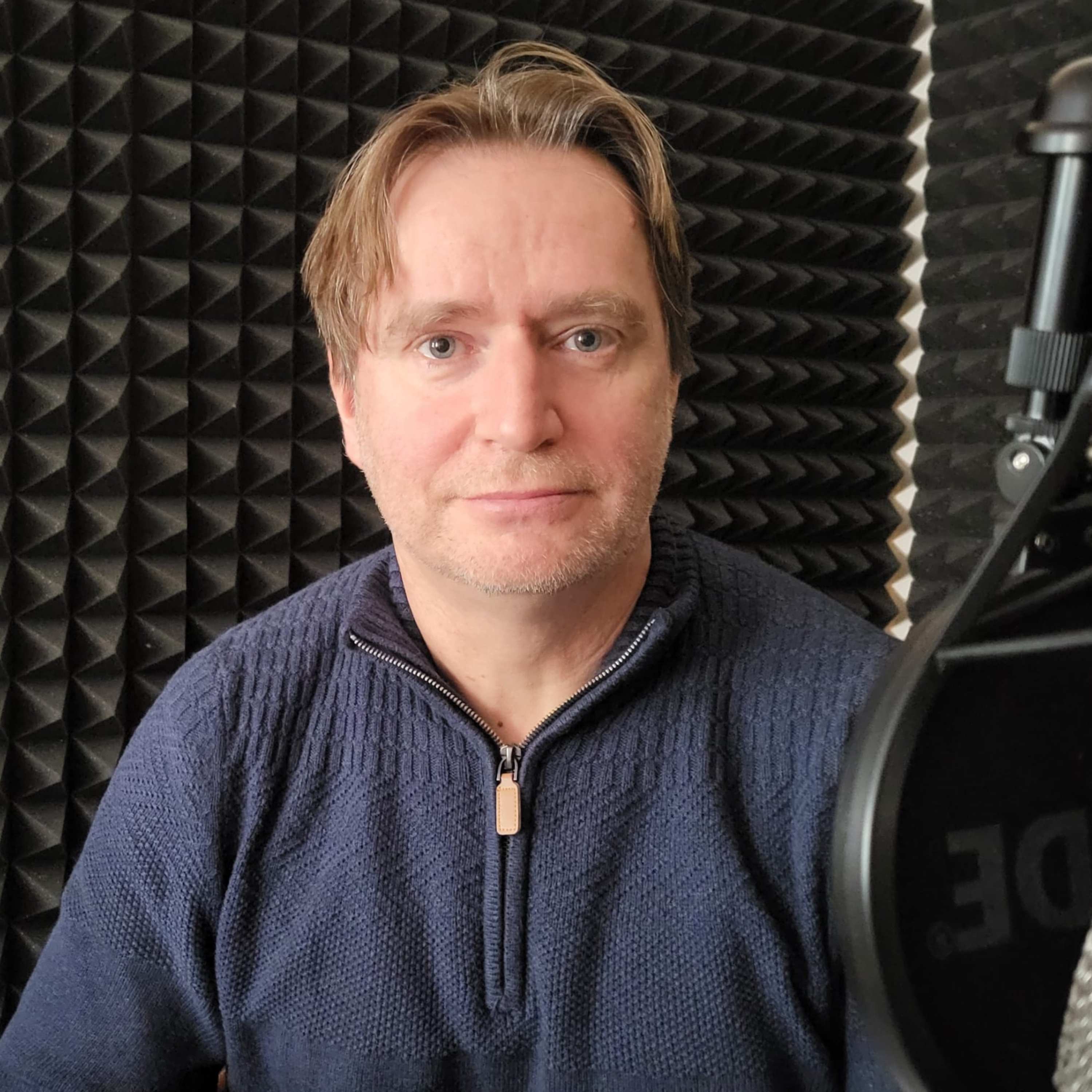 Host Reportéra