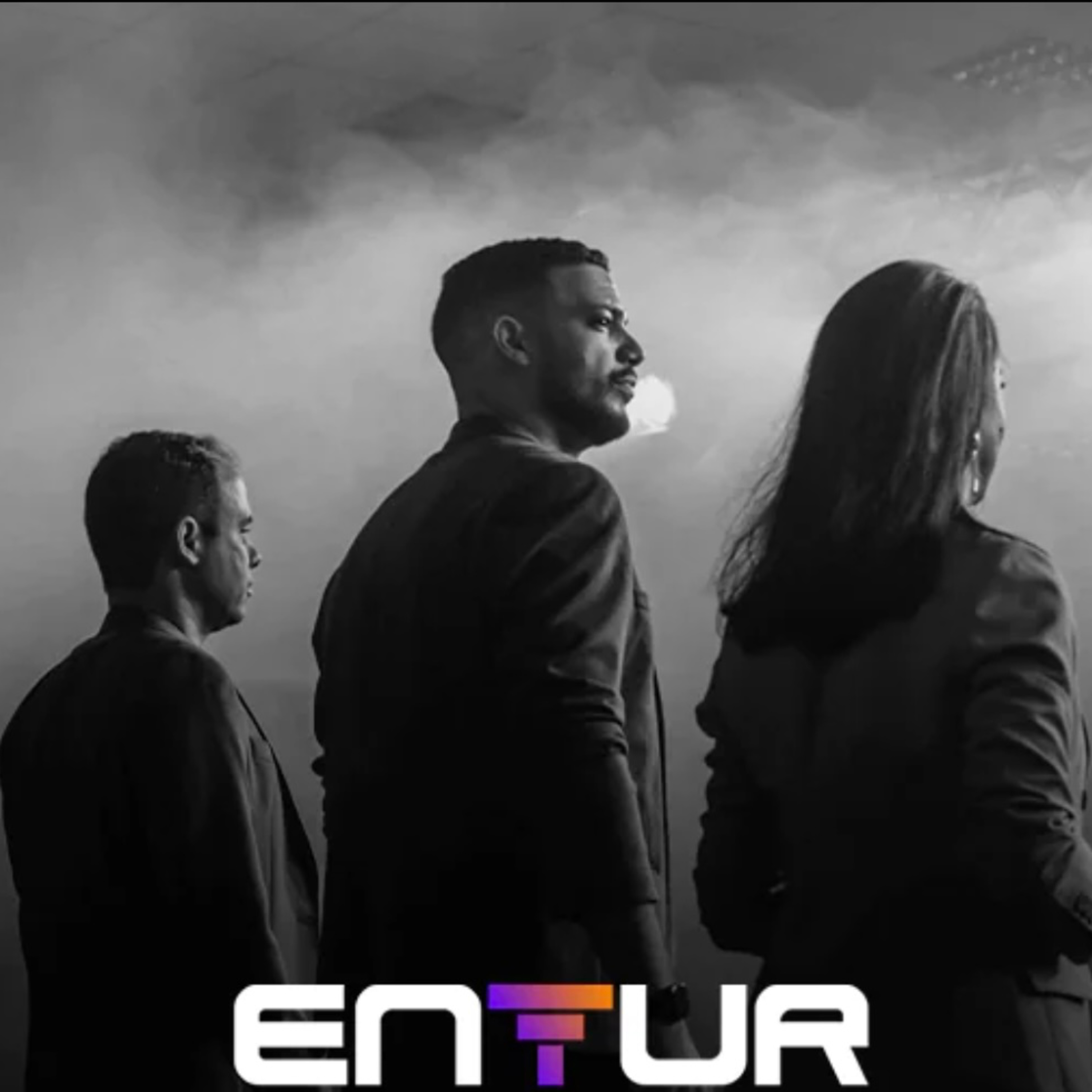 HUB 129: De Instagram a Case de Sucesso: A Jornada da Escola de Negócios de Turismo