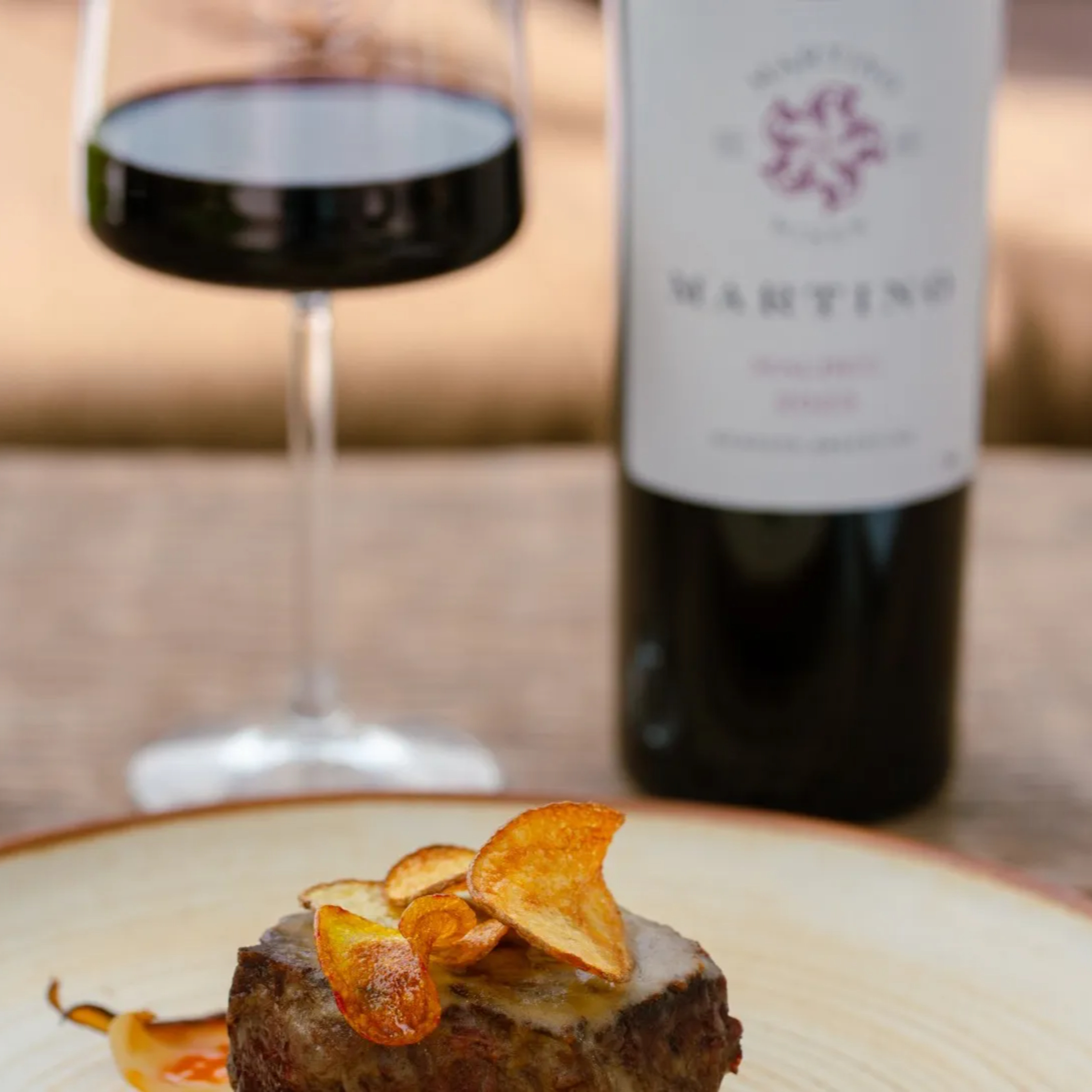 Martino Wines celebra junio con sabores únicos episode artwork