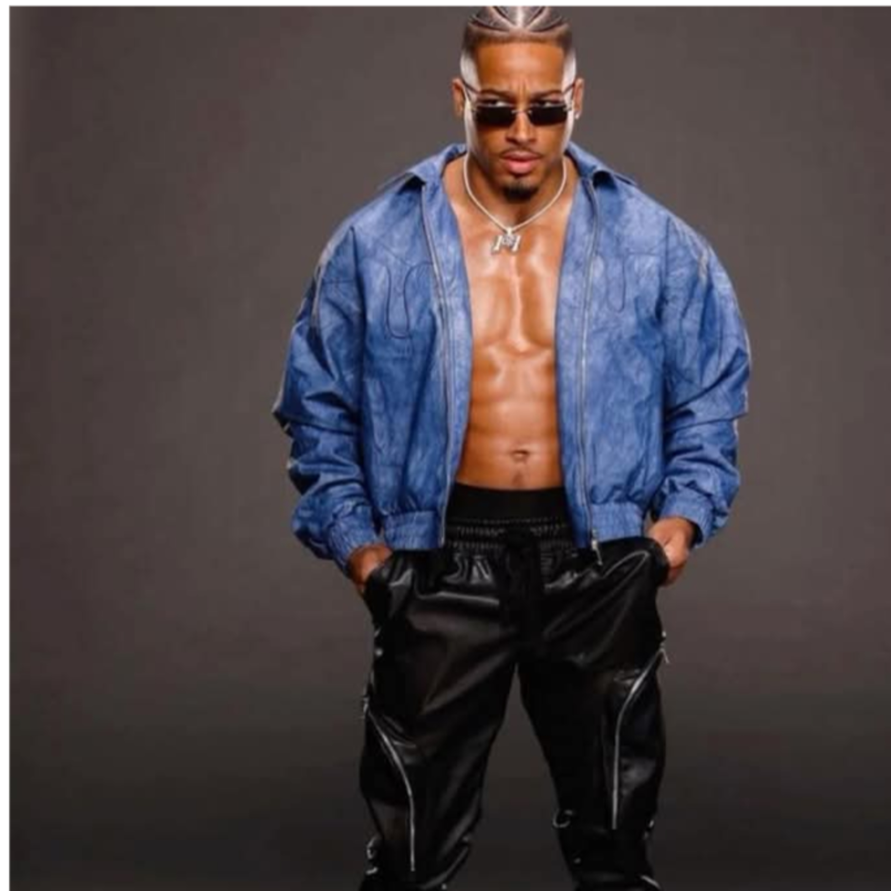 Melo don't Miss! #WWE superstar Carmelo Hayes chops it up! episode artwork