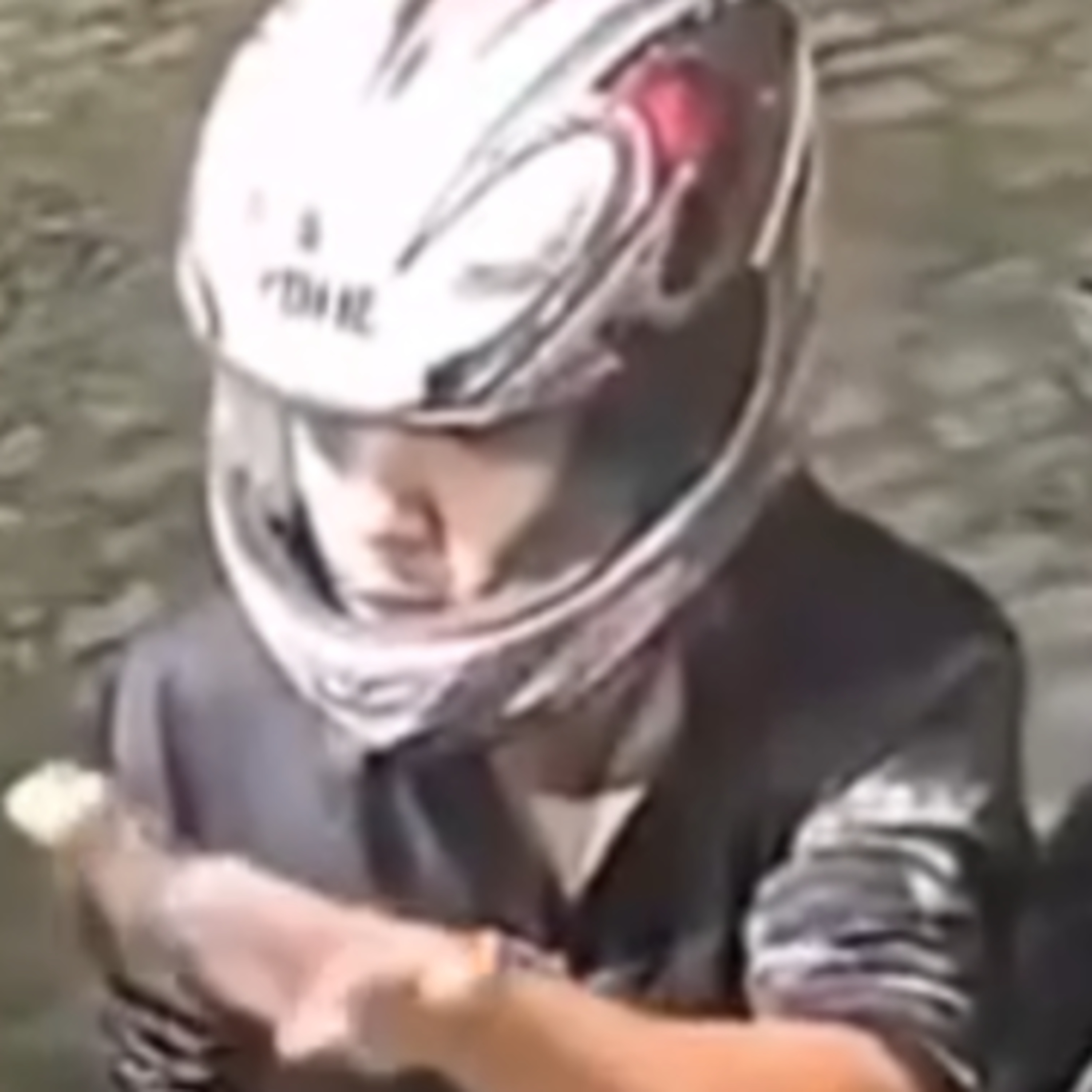 LADRÃO LEVA MOTO E RESENHA COM VÍTIMAS: VOU LEVAR SÓ PRA COMETER UM H0M1C1D10, DEPOIS DEVOLVO LADRÃO LEVA MOTO E RESENHA COM VÍTIMAS: VOU LEVAR SÓ PRA COMETER UM H0M1C1D10, DEPOIS DEVOLVO
