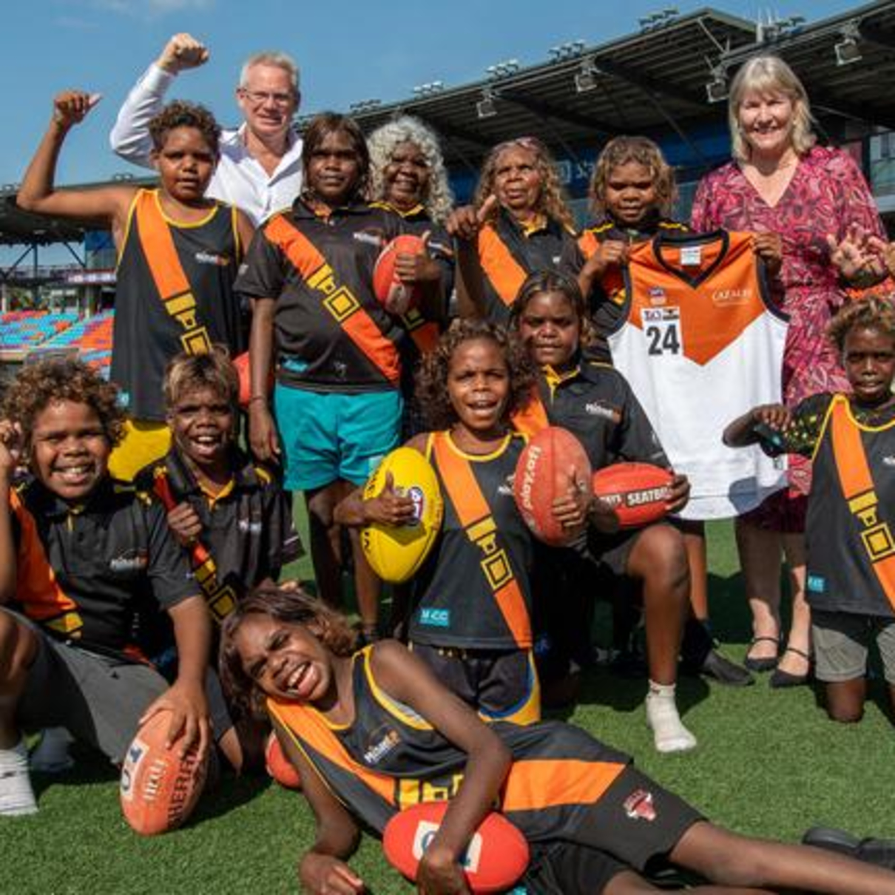 Climate News: Australia Football League ignores the impact of climate change as it plans new northern Australia stadium episode artwork