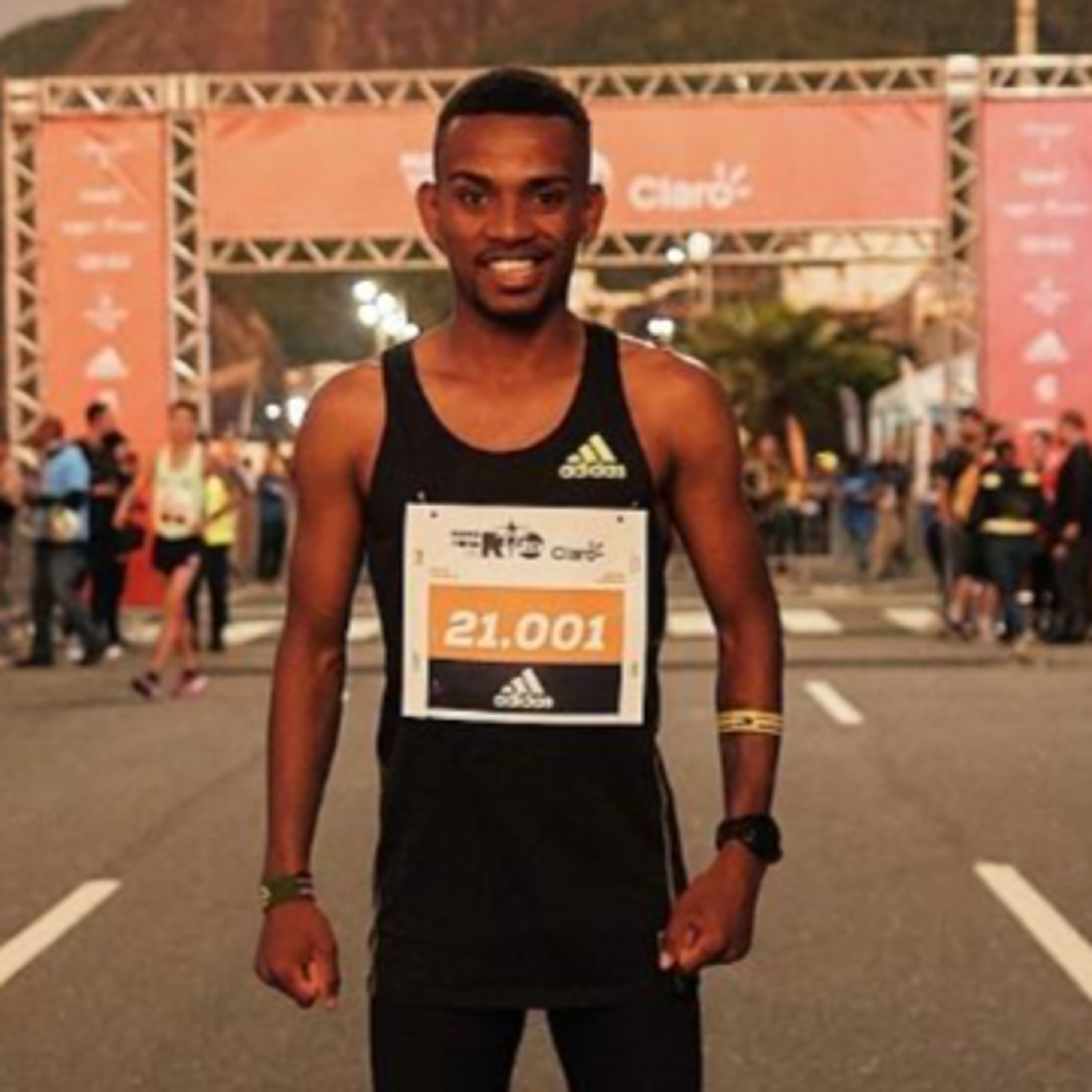 DANIELZINHO está FORA da MARATONA DE CHICAGO, TÊNIS de R$ 4 MIL da Adidas e outras coisas | Café & Corrida #345