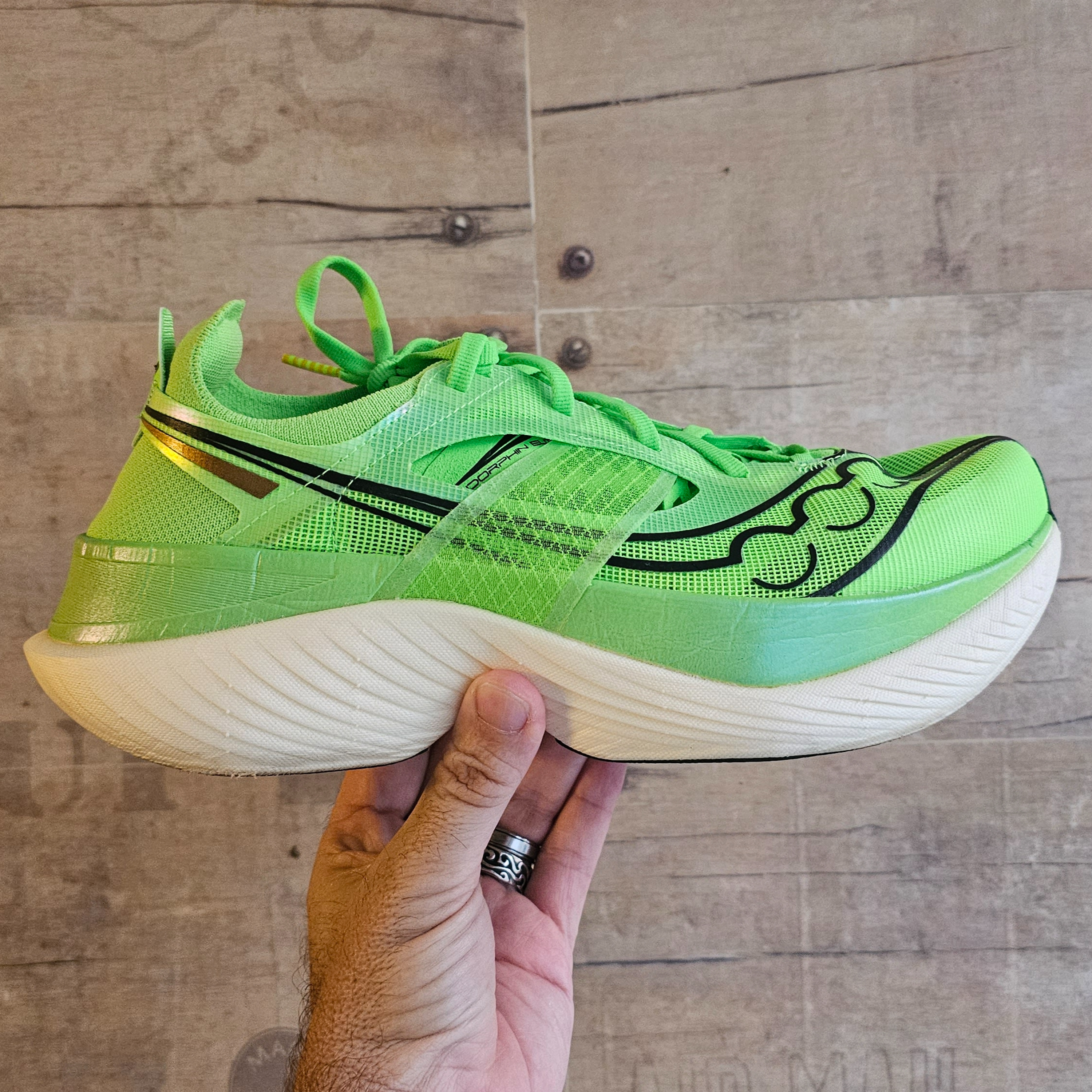 Saucony Endorphin ELITE: primeiras impressões | Café & Corrida #393