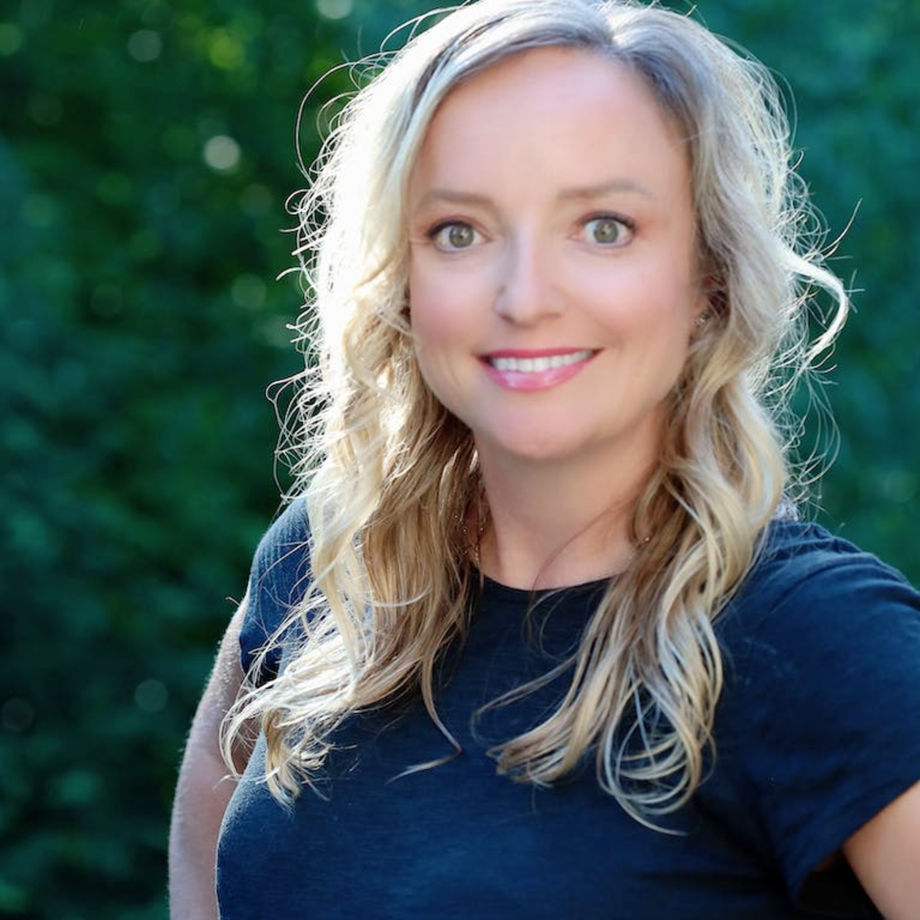 Phantom Electric Ghost Interviews Lori Marini Motivational Coach: How do you keep a positive mindset?